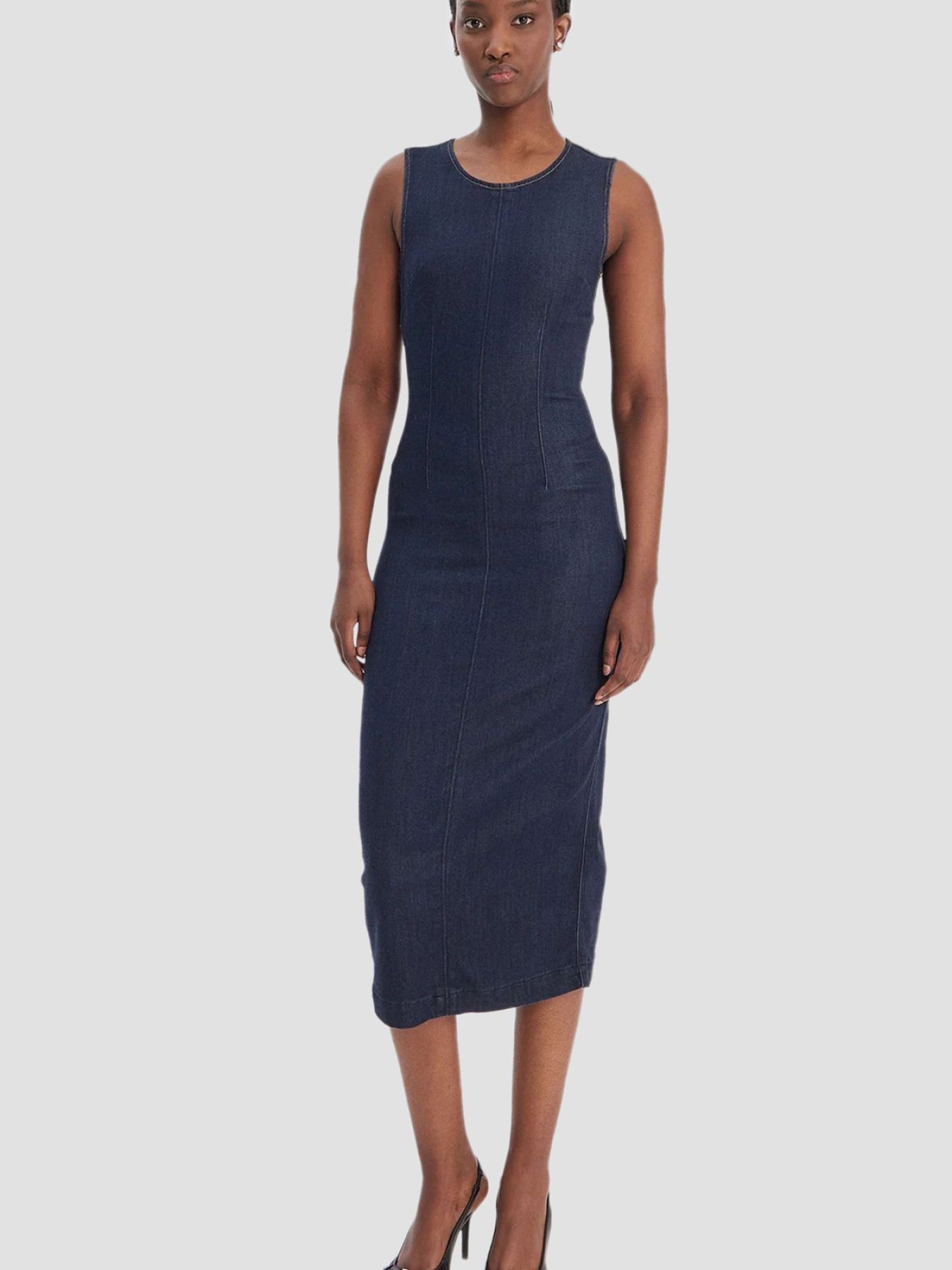 Женское темно-синее джинсовое платье модель W6RK72.D6980;OKLN Фото