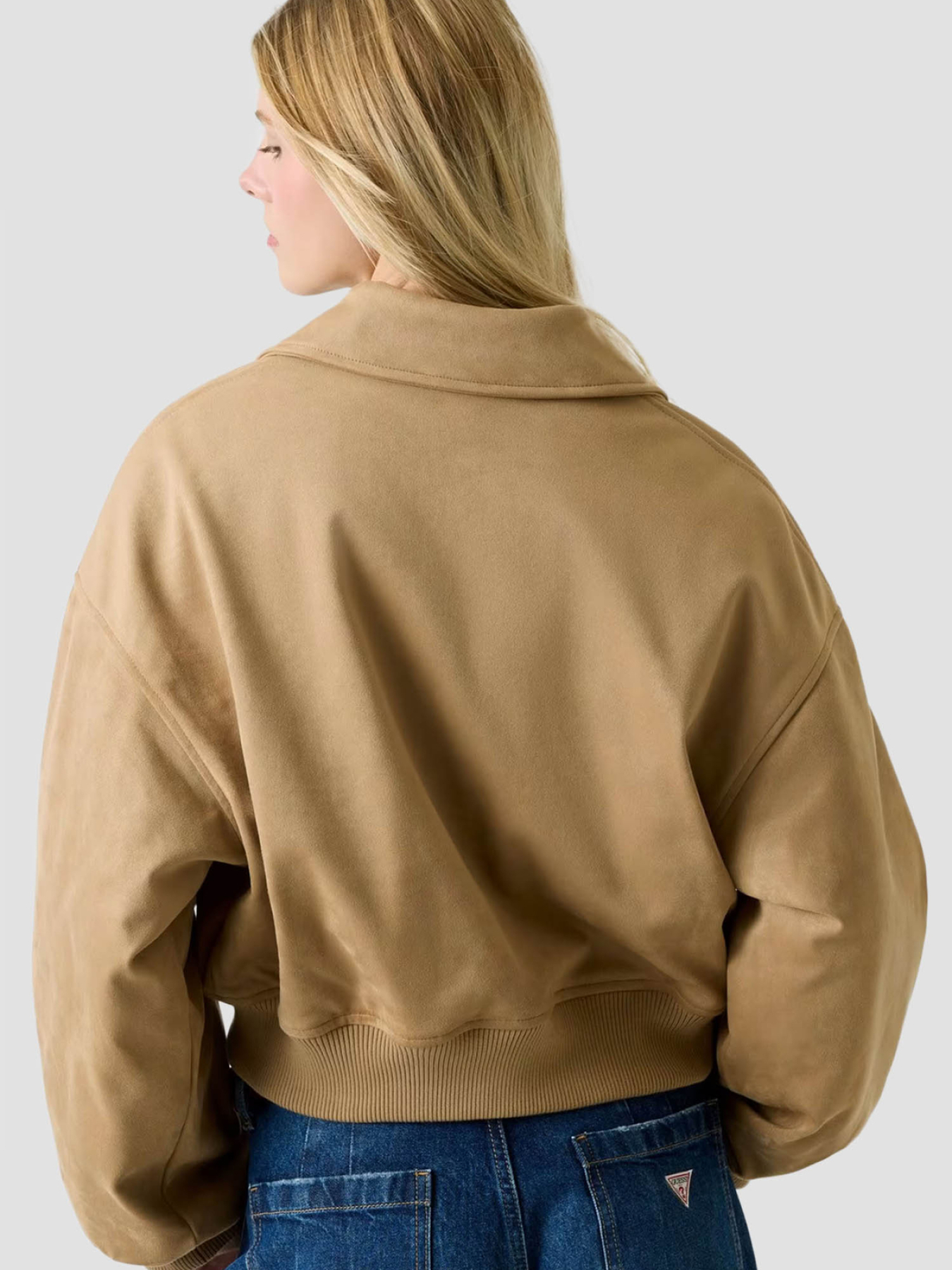 Жіноча бежева куртка модель W6RL36.WJ842;G1FE Фото