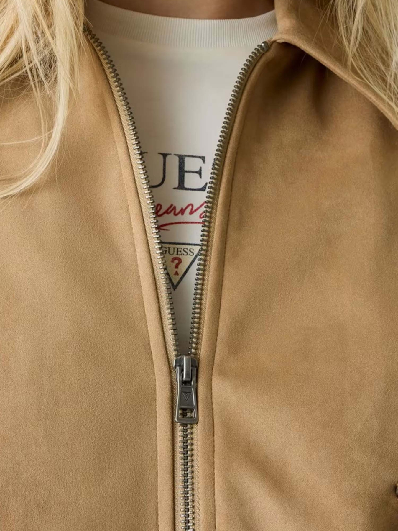 Жіноча бежева куртка модель W6RL36.WJ842;G1FE Фото
