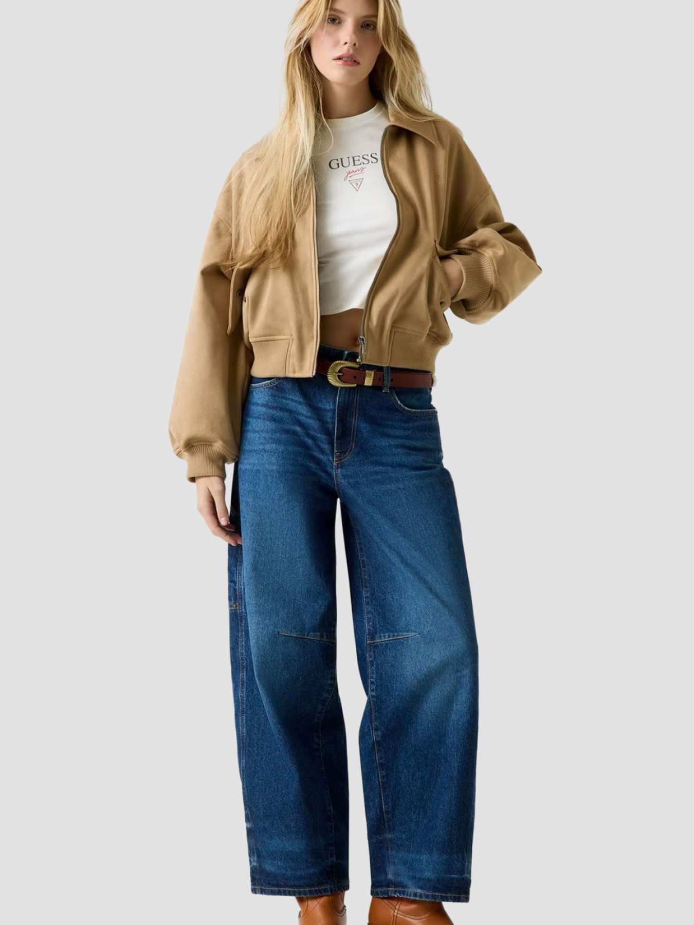 Жіноча бежева куртка модель W6RL36.WJ842;G1FE Фото