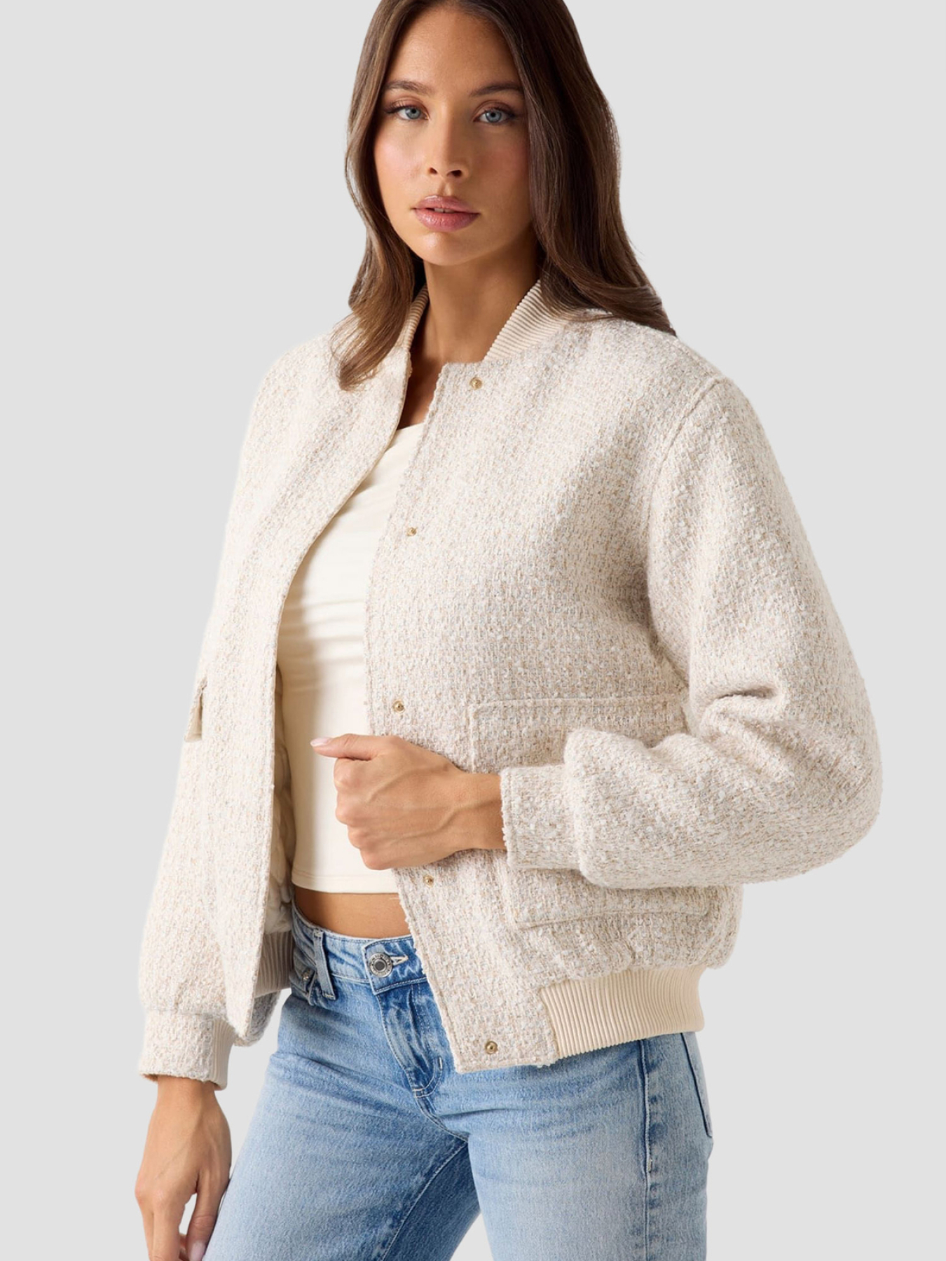 Женский бежевый твидовый бомбер модель W6RL38.WJ572;F0D9 Фото