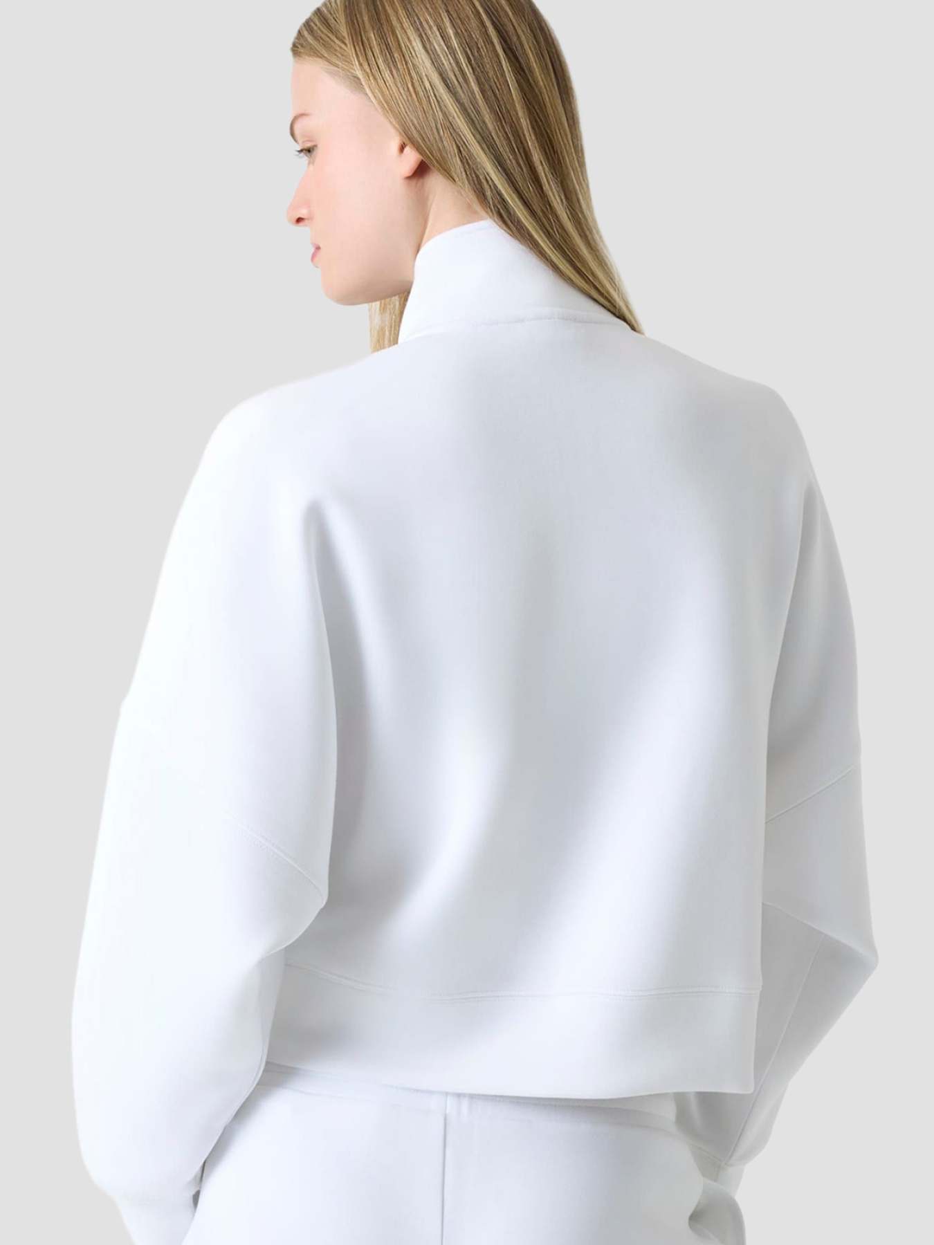 Светр Guess Jeans модель W6RQ10.KD122;G011 Светр Guess Jeans модель W6RQ10.KD122;G011 Фото