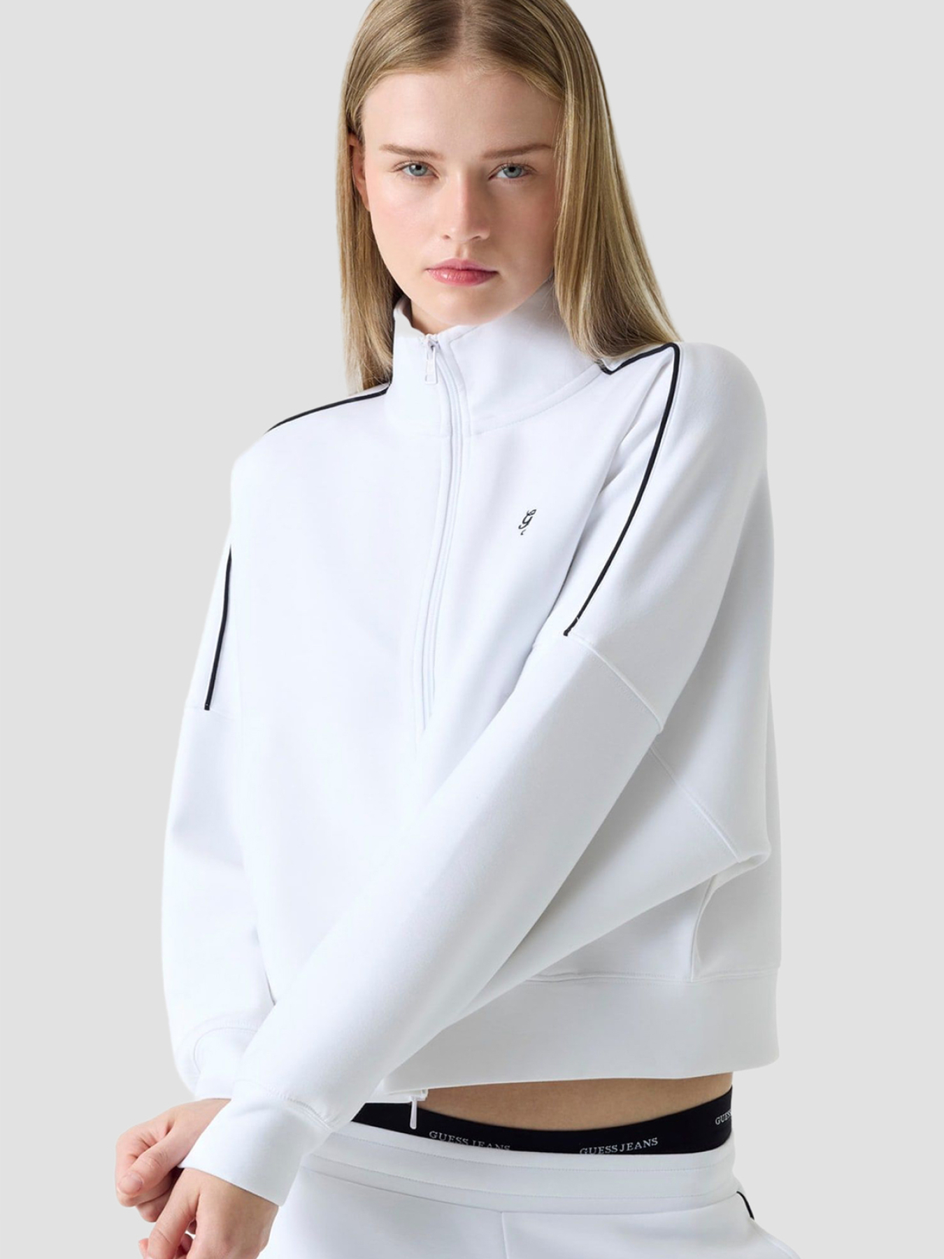 Светр Guess Jeans модель W6RQ10.KD122;G011 Светр Guess Jeans модель W6RQ10.KD122;G011 Фото