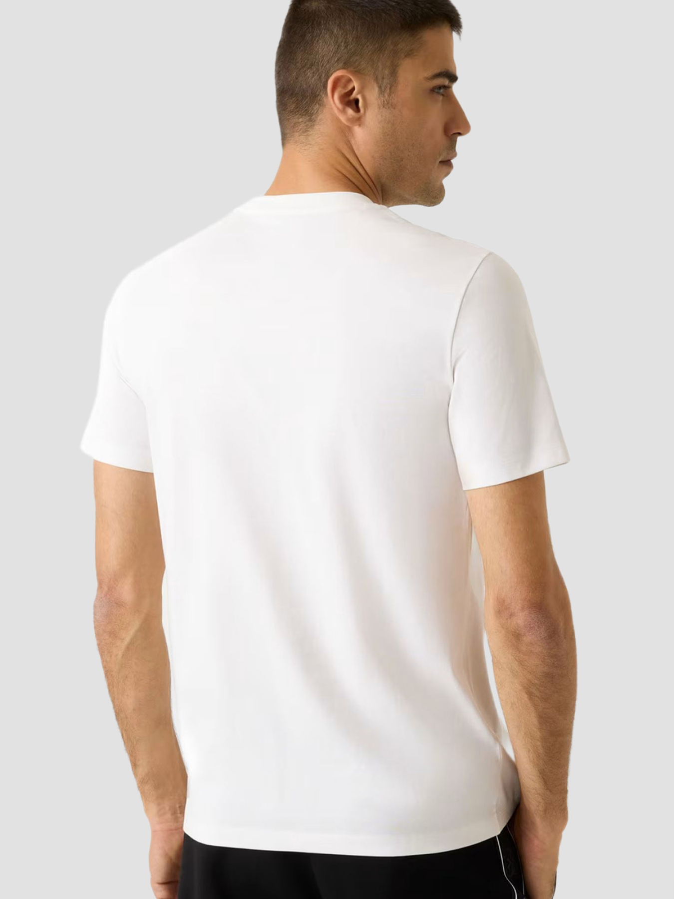 Мужская белая футболка модель Z6RI15.I3Z14;G018 Фото
