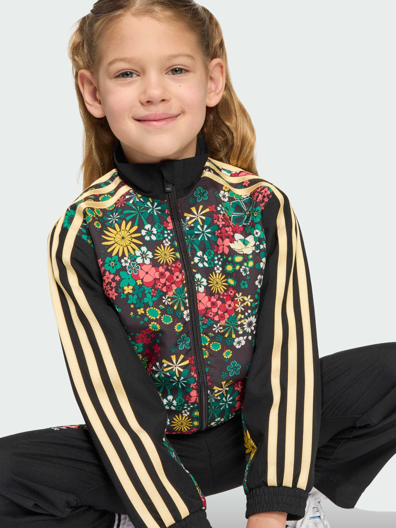 Спортивний костюм Adidas Graphics модель KD5937 Фото