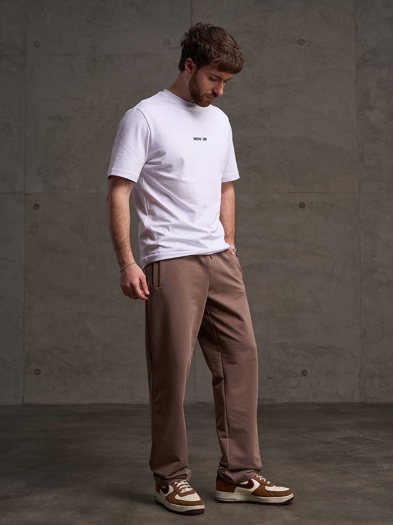 Спортивные штаны модель GN-563_бежевый Фото