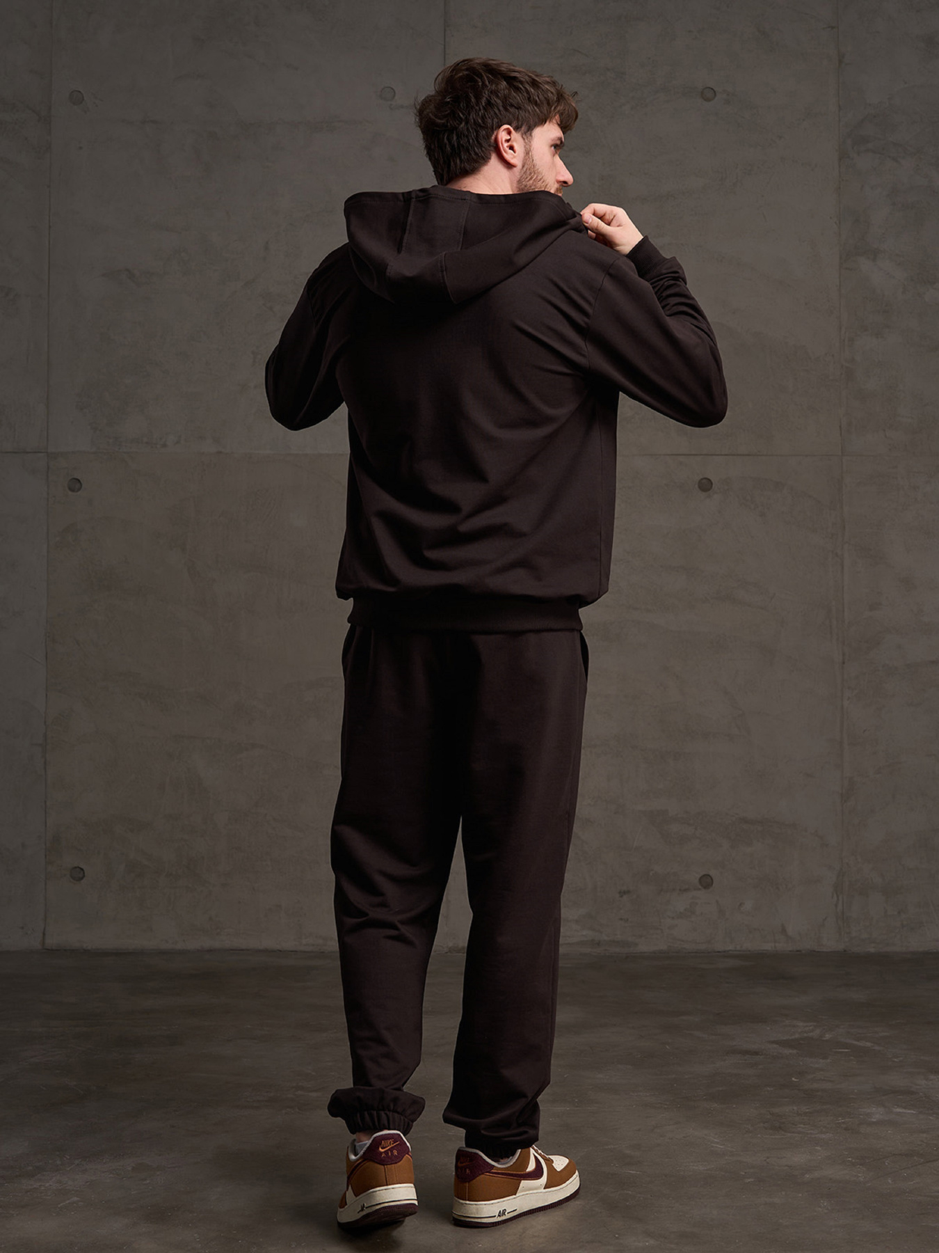 Спортивные штаны модель GN-565_темно-коричневый Фото