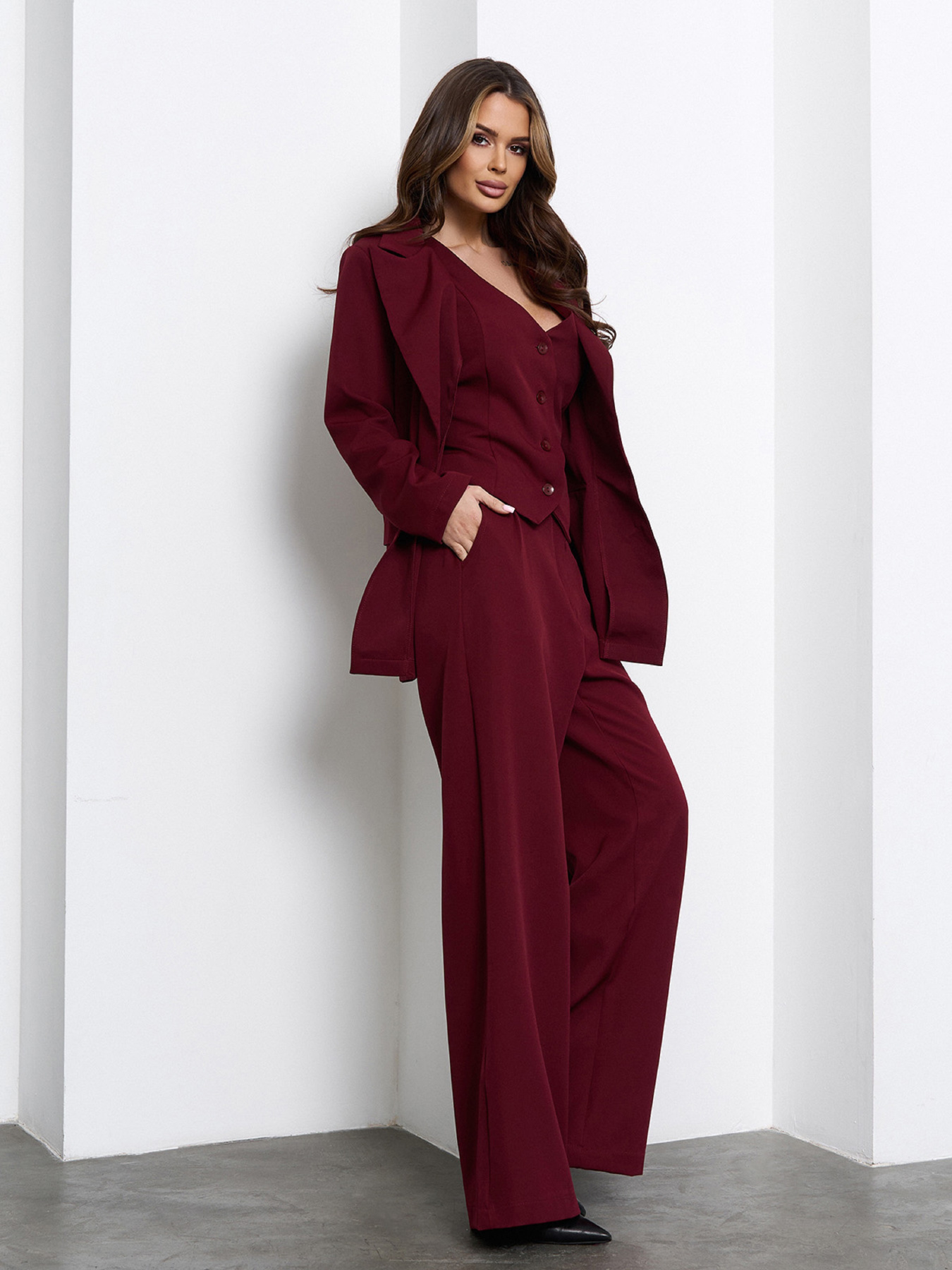 Костюмы модель 15075_темно-бордовый Фото