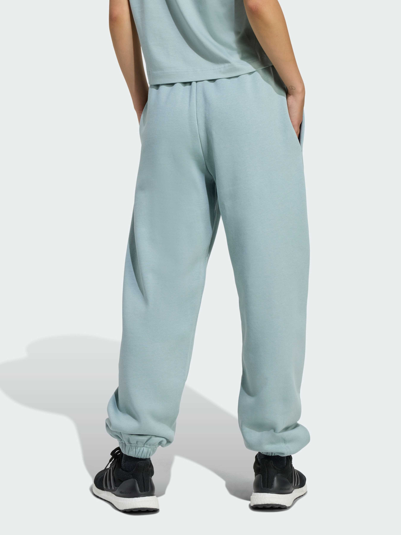 Джогери Adidas модель JY7769 Джогери Adidas модель JY7769 Фото