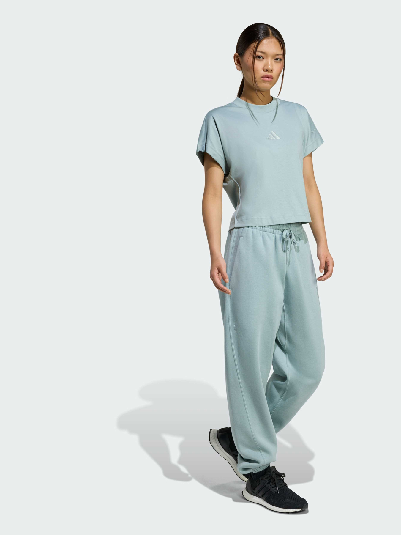 Джогери Adidas модель JY7769 Джогери Adidas модель JY7769 Фото