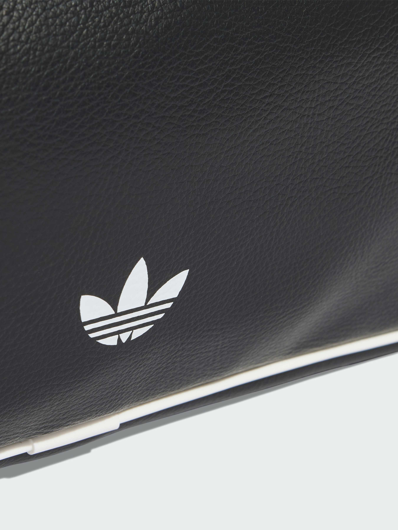 Сумка ADICOLOR ELONGATED AIRLINER модель KD7851 Фото