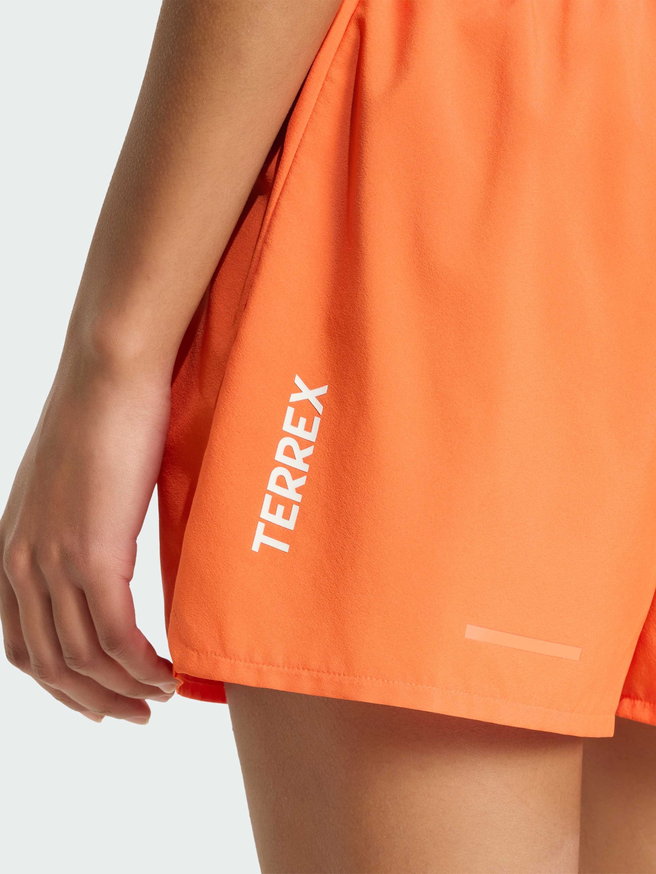 Спортивні шорти Adidas модель KE5017 Фото