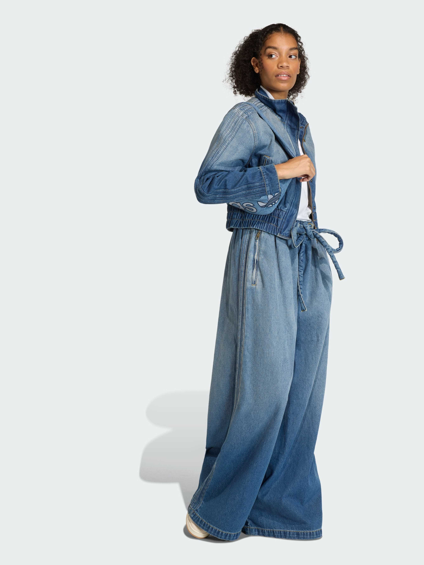 Джинсовая куртка модель KE1072 Фото