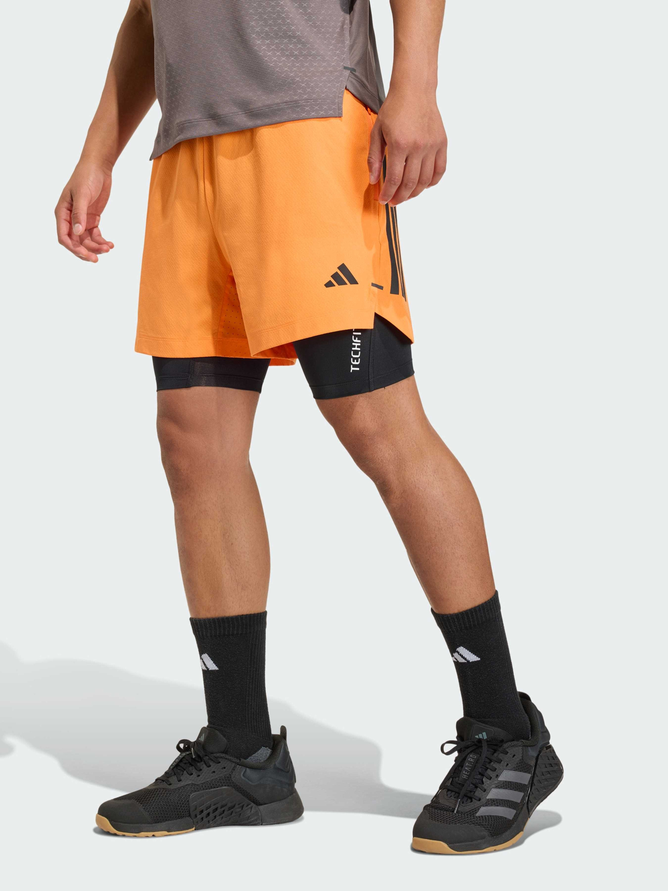 Спортивні шорти Adidas модель KA1197 Фото