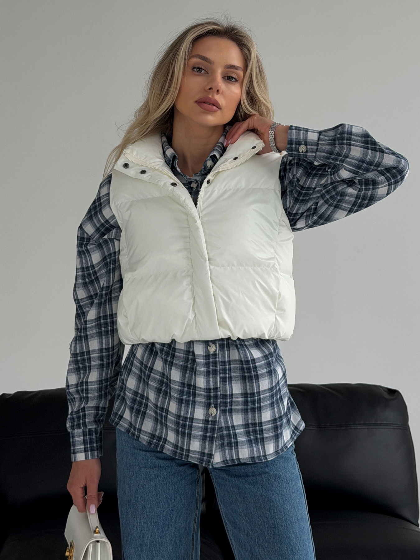 Укорочений Жилет Скай молочний модель Skay_milk Фото