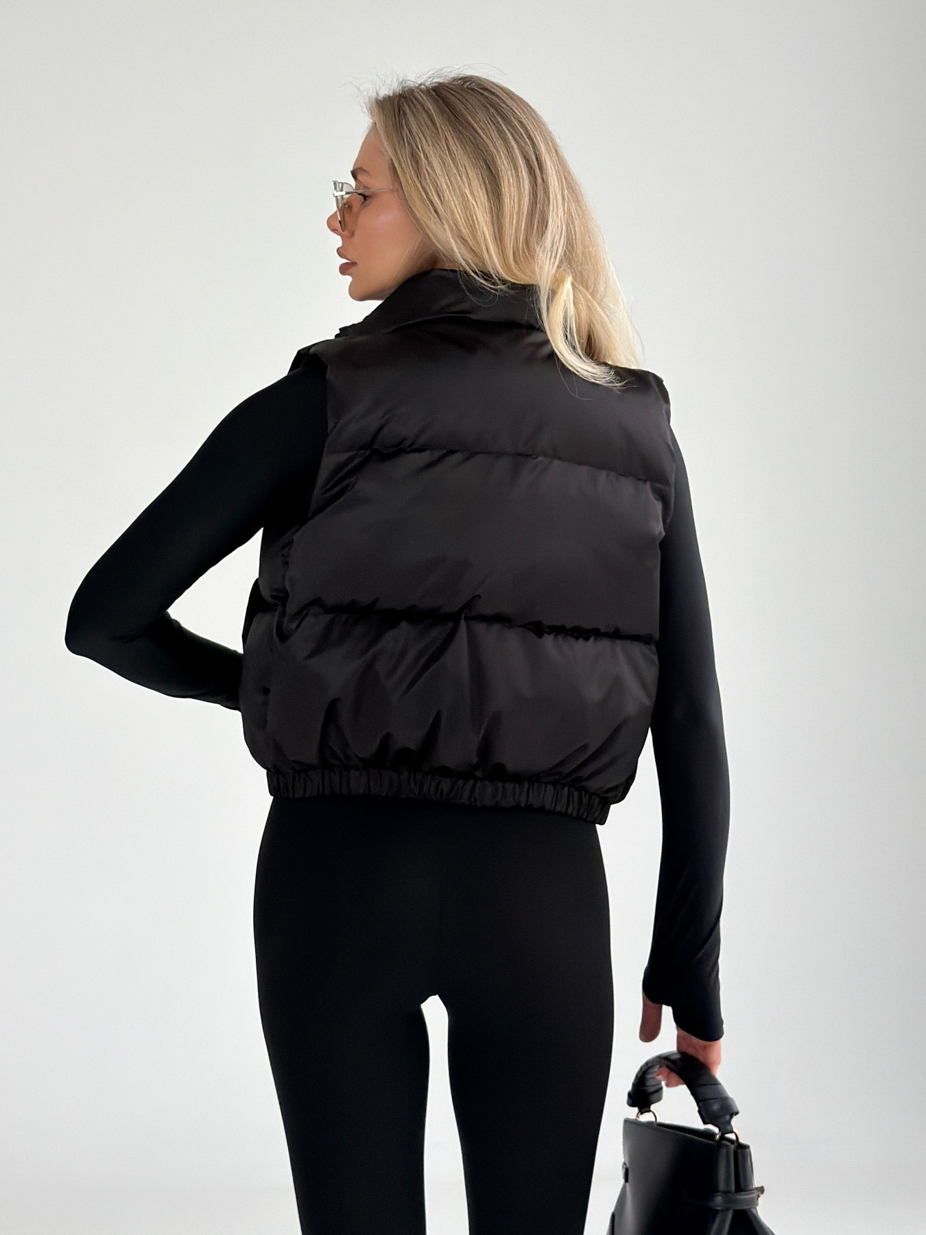 Укорочений Жилет Скай чорний модель Skay_black Фото