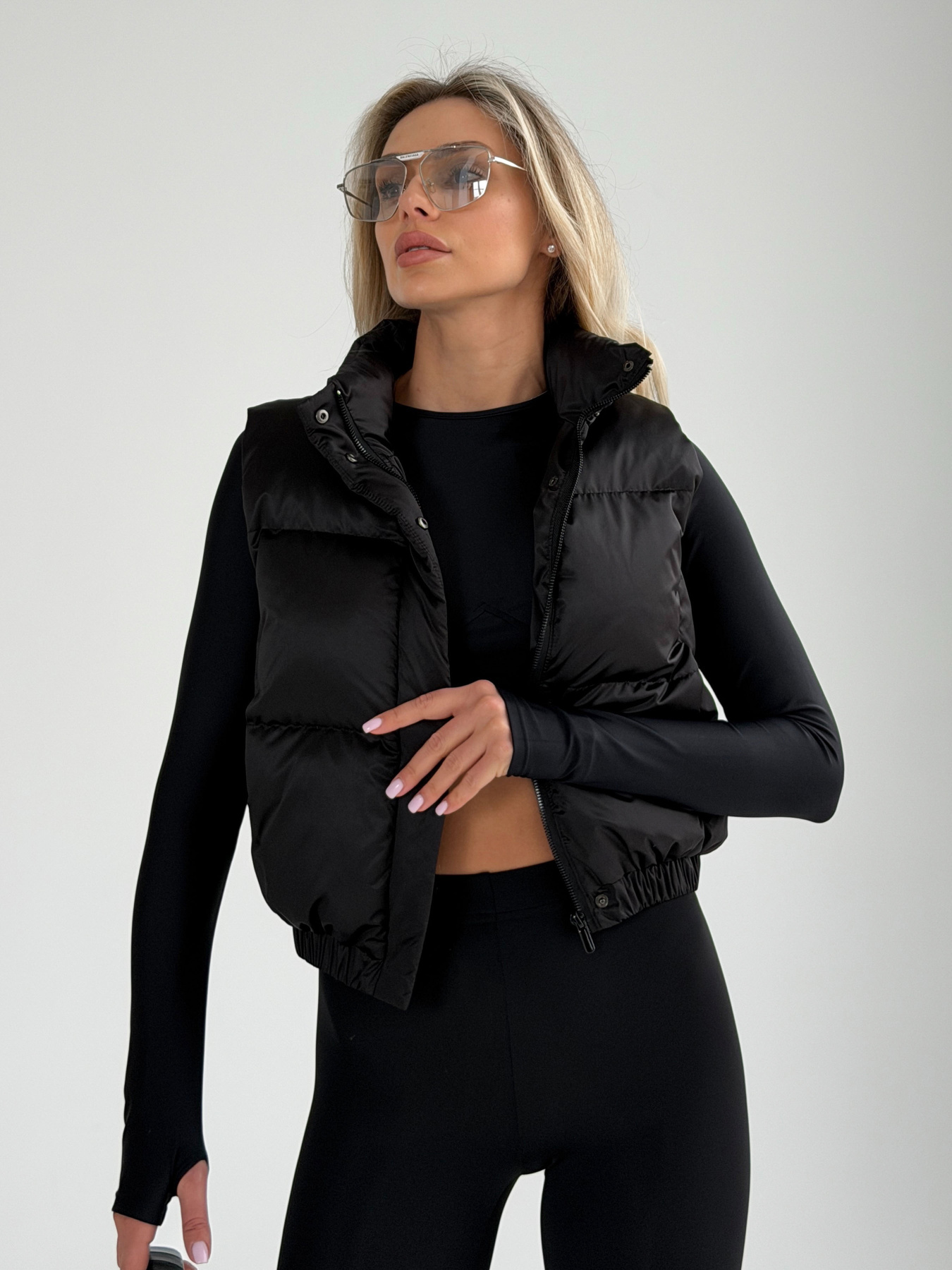 Укорочений Жилет Скай чорний модель Skay_black Фото