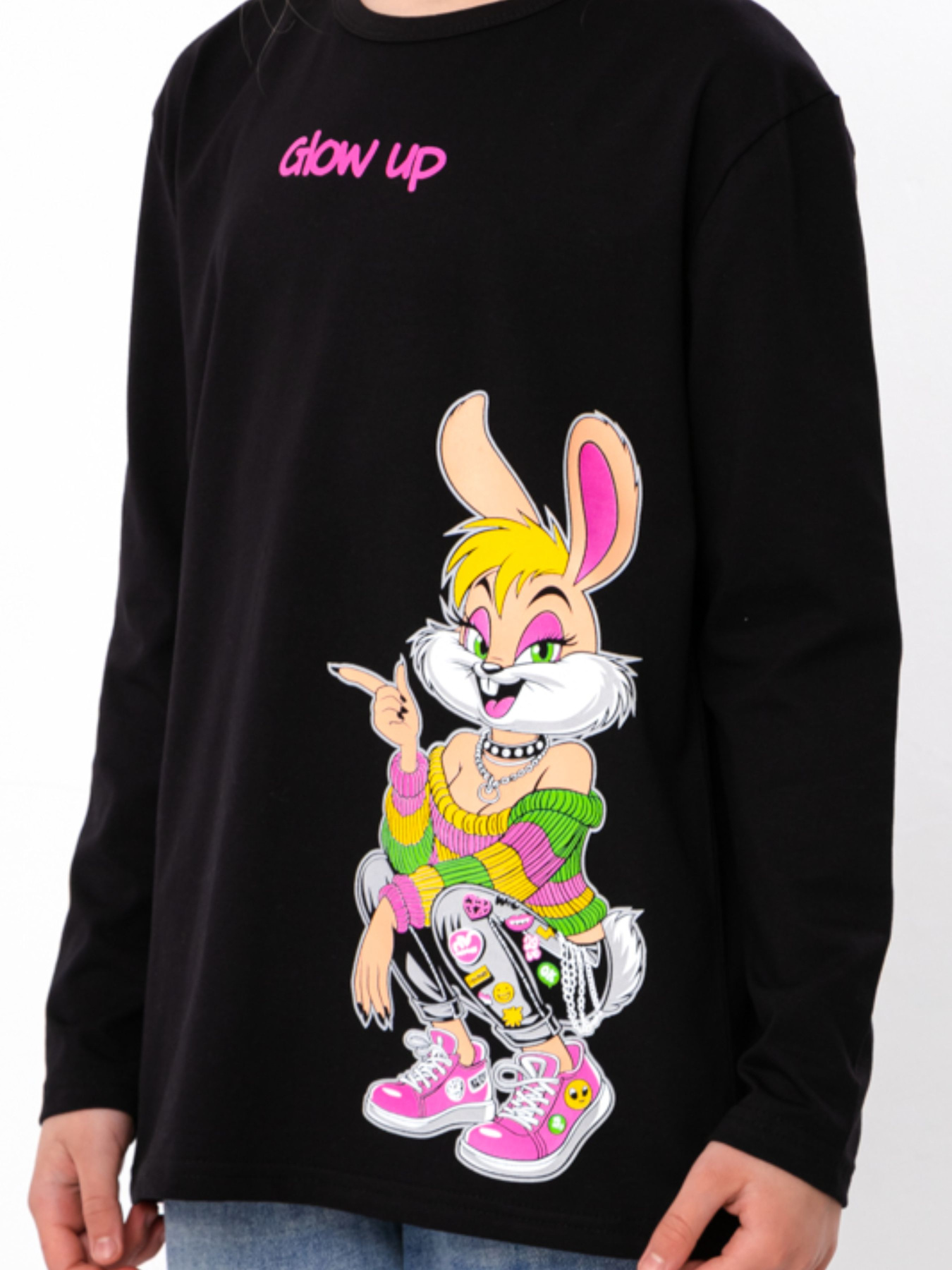 Джемпер для дівчинки підлітковий з принтом кролика "Glow up", Чорний Носи Своє (6363-036-33-2-5) модель 6363-036-33-2-5-chornij-zaq Фото
