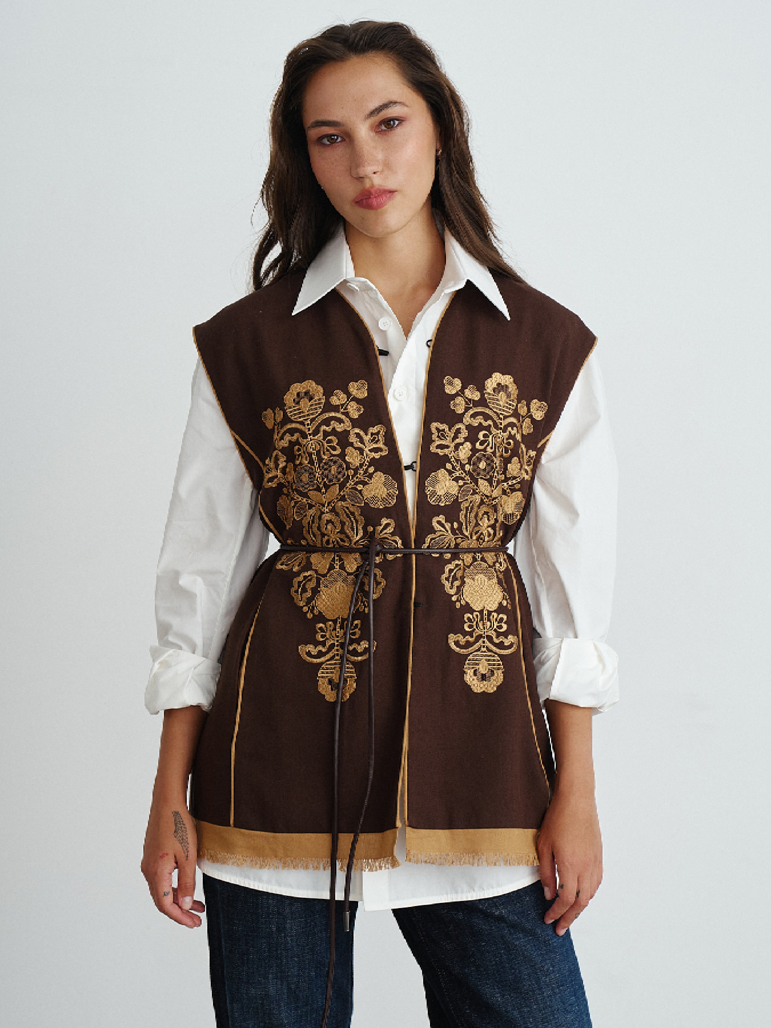 Бавовняний Жіночий Класичний жилет RicaMare  (RM4274-11-25DJ) колір коричневий