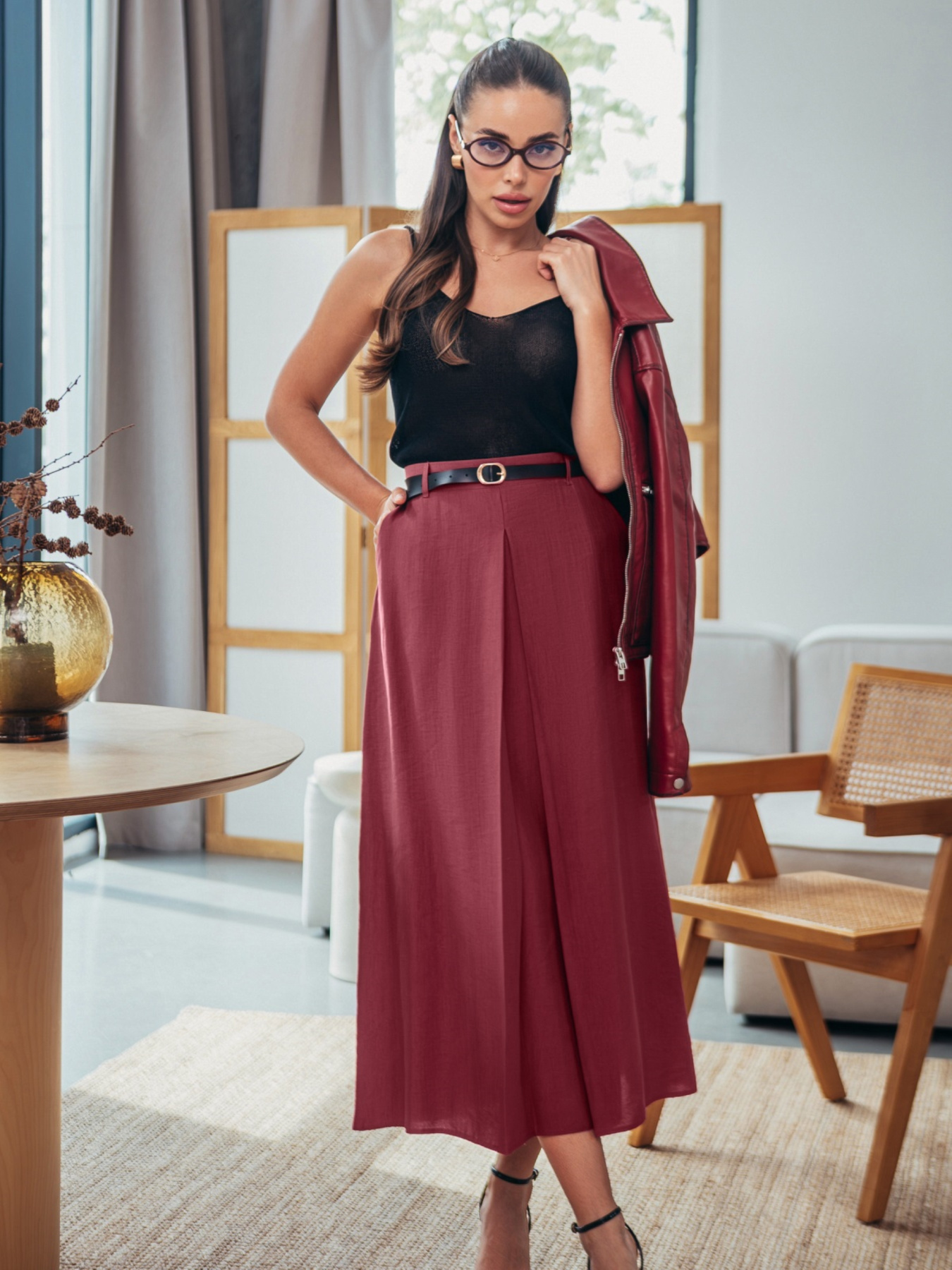 Бордовая юбка миди со складкой спереди модель 75891 Фото