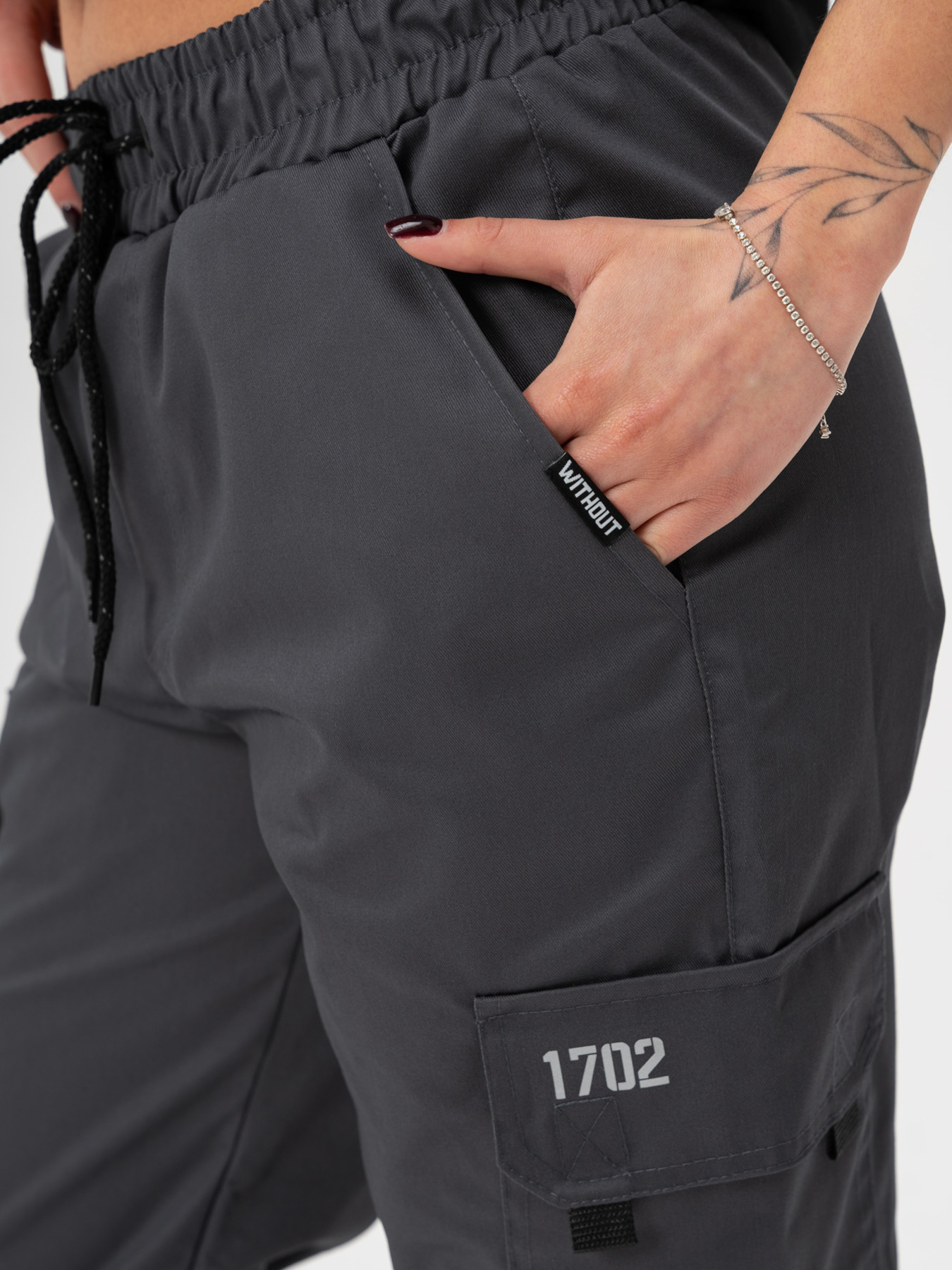 Жіночі Бавовняні Штани Карго Without Reflective 2026 Gray модель 8056204 Фото