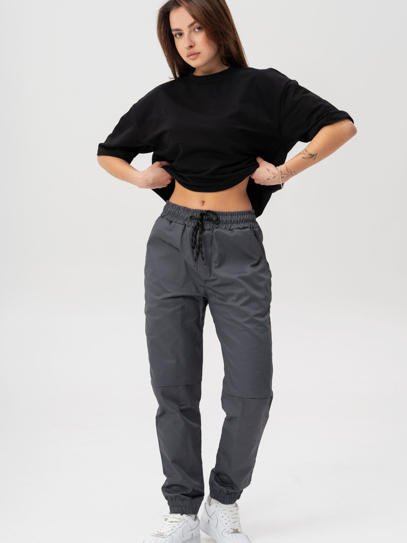 Жіночі Бавовняні Штани Джогери Without 2026 Gray модель 8056206 Фото