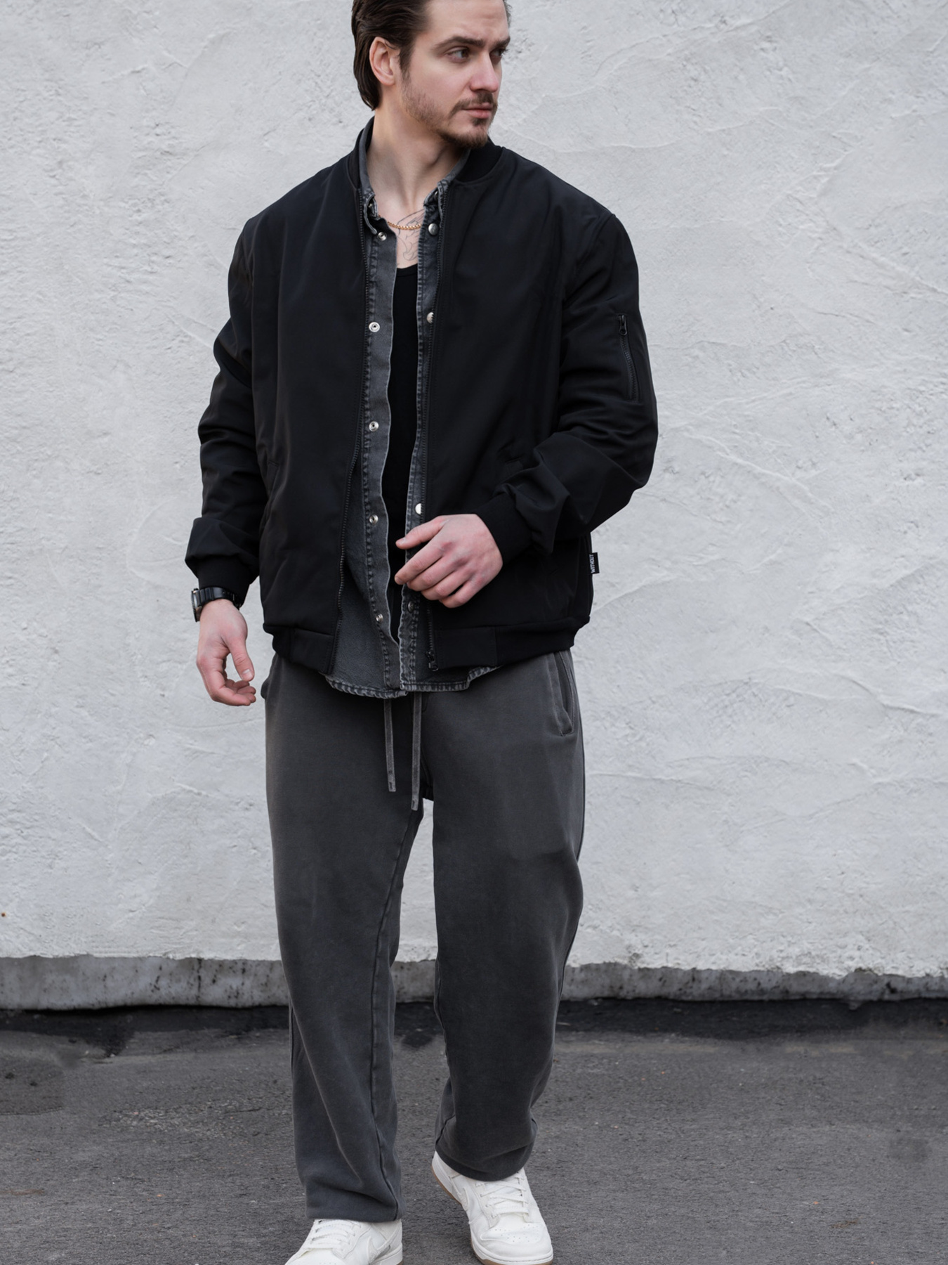 Чоловіча Куртка Вітровка Бомбер Without Softshell Black модель 8056209 Фото