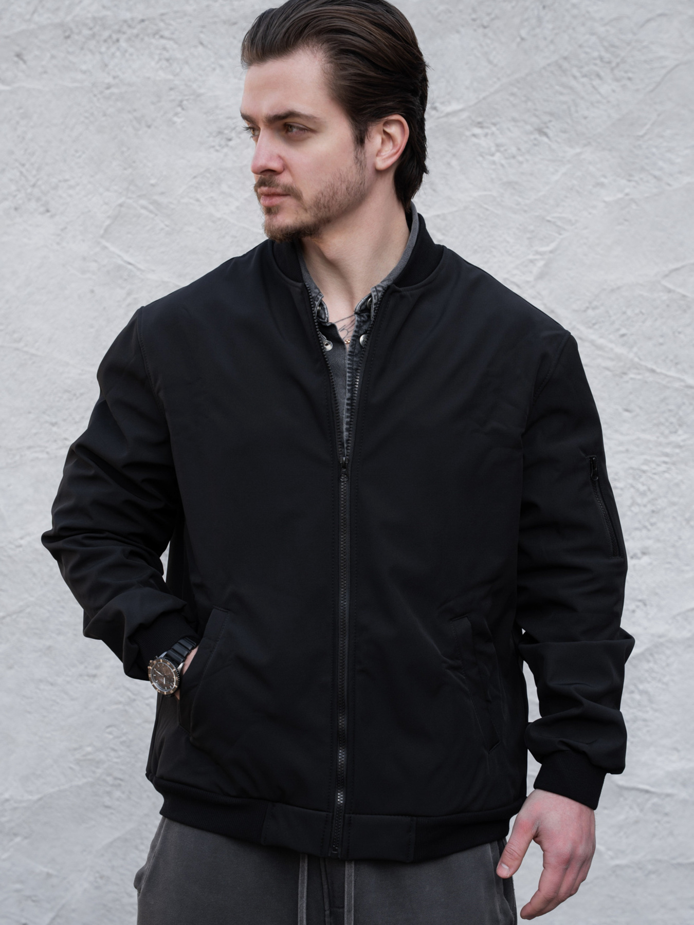 Чоловіча Куртка Вітровка Бомбер Without Softshell Black модель 8056209 Фото