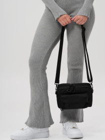 Жіноча Сумка Месенджер Через Плече Барсетка Крос-Боді Without Taran Black модель 8056177 Фото