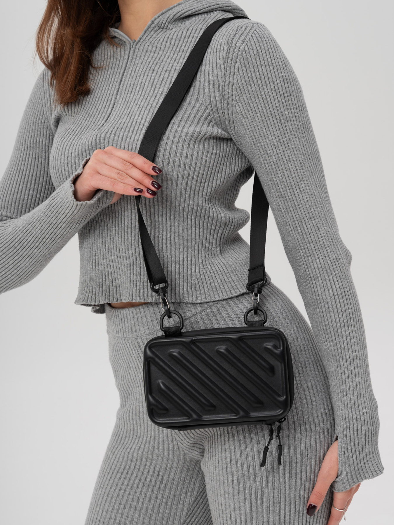 Жіноча Міні Сумка Месенджер Через Плече Барсетка Крос-Боді Without Ander Black модель 8056179 Фото