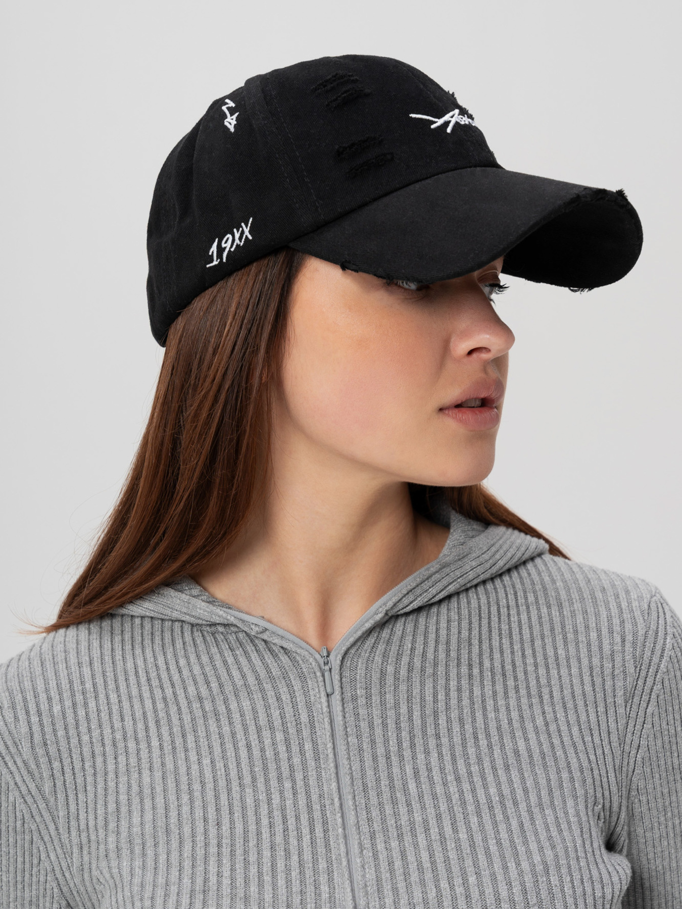 Жіноча Рвана Кепка Бейсболка Тракер Without Asher Black модель 8056194 Фото