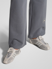 Кросівки повсякденні Adidas модель KJ8931 Кросівки повсякденні Adidas модель KJ8931 Фото