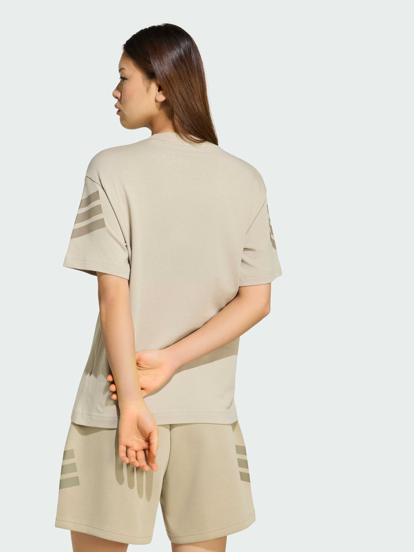 Футболка Future Icons 3-Stripes модель KD7688 Фото