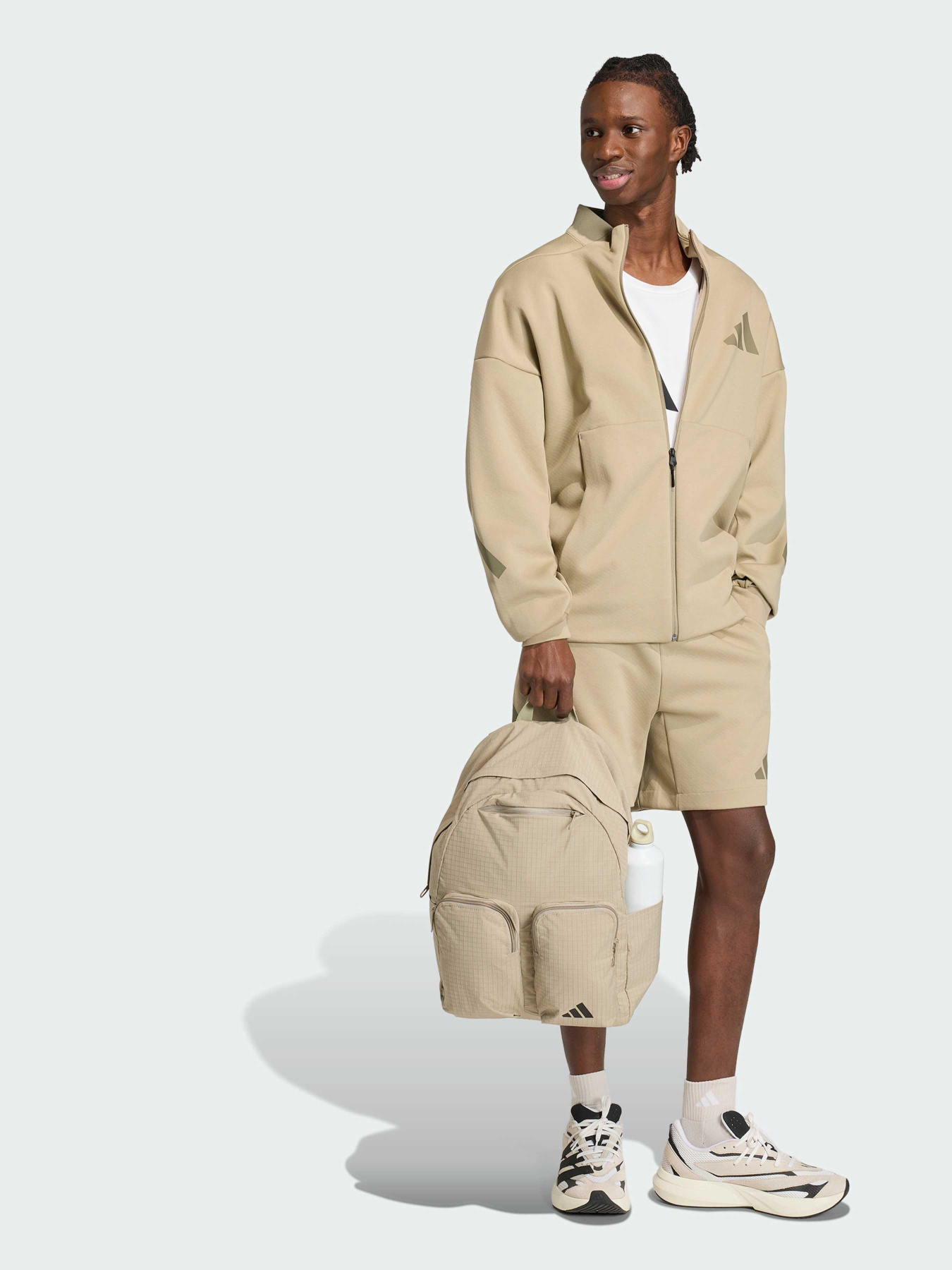 Шорты New adidas Z.N.E. модель KE4703 Шорты New adidas Z.N.E. модель KE4703 Фото