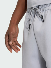 Шорты New adidas Z.N.E. модель KE4704 Шорты New adidas Z.N.E. модель KE4704 Фото