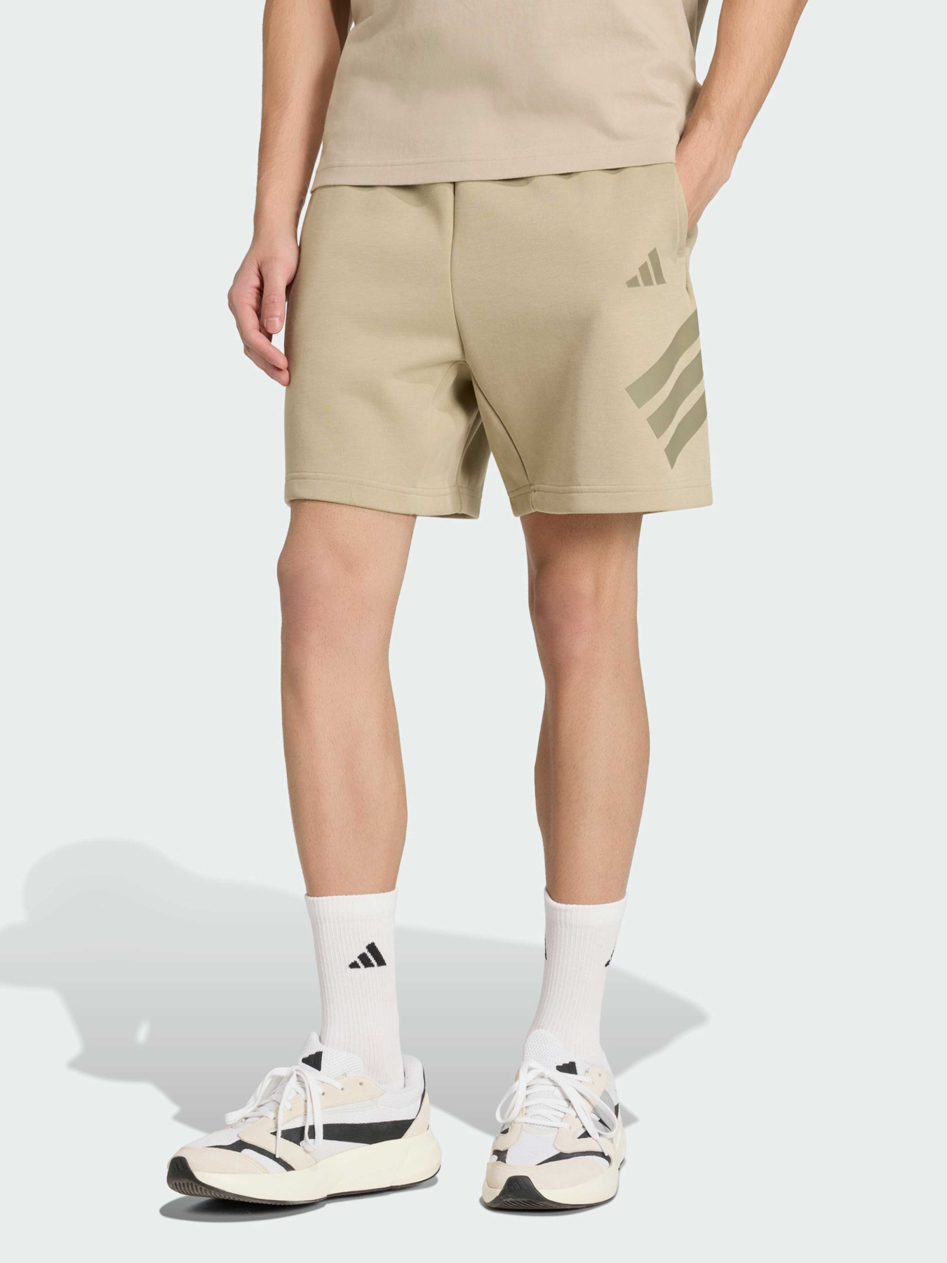 Шорты Future Icons 3-Stripes модель KD5245 Шорты Future Icons 3-Stripes модель KD5245 Фото