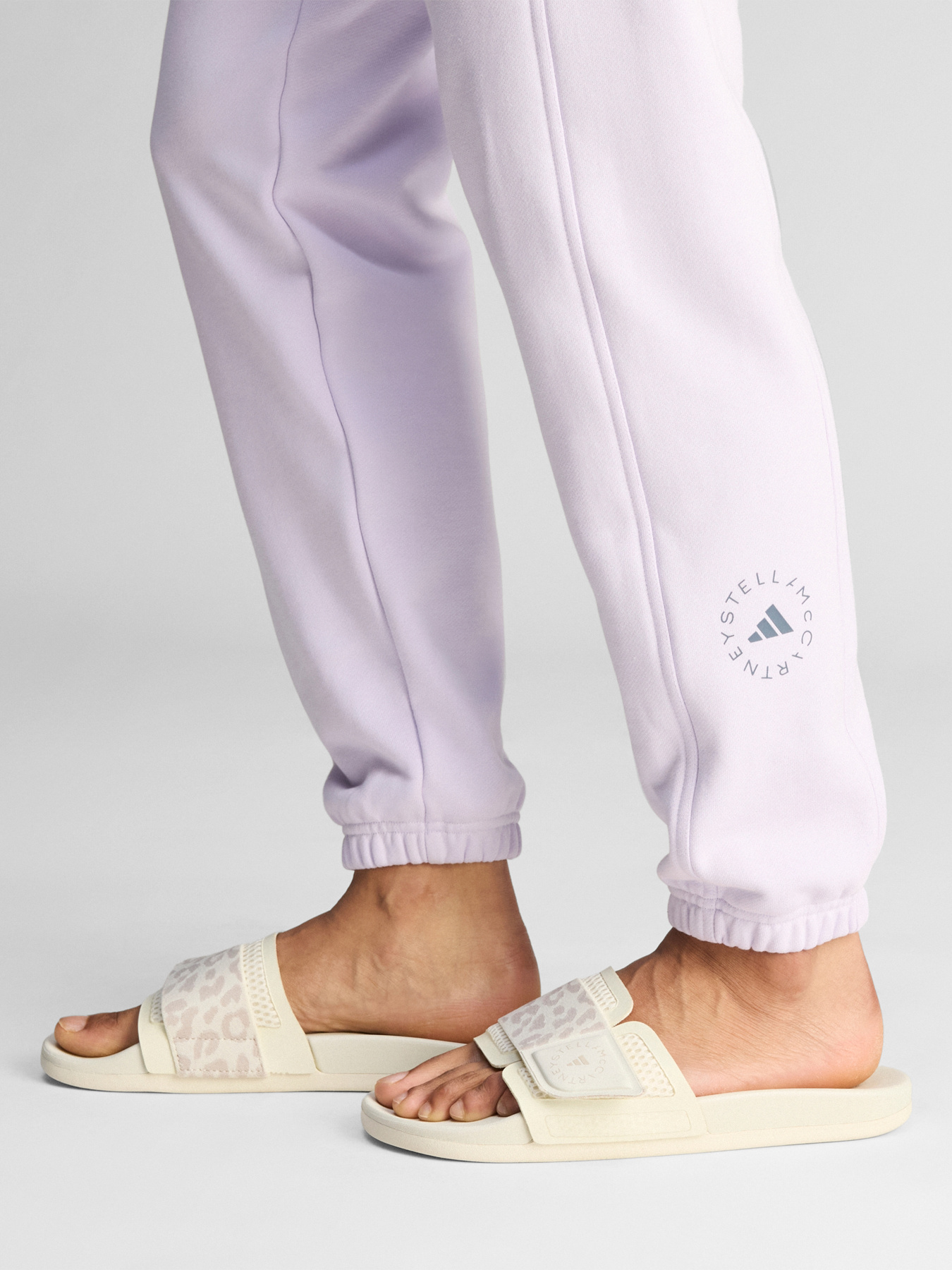 Джогери adidas by Stella McCartney модель JZ0659 Джогери adidas by Stella McCartney модель JZ0659 Фото