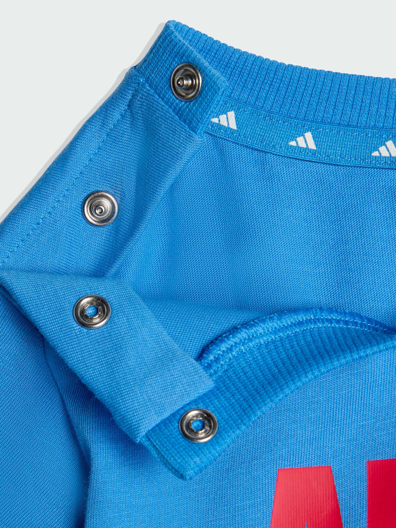 Комплект: футболка та шорти adidas Marvel Avengers модель JZ3552 Фото