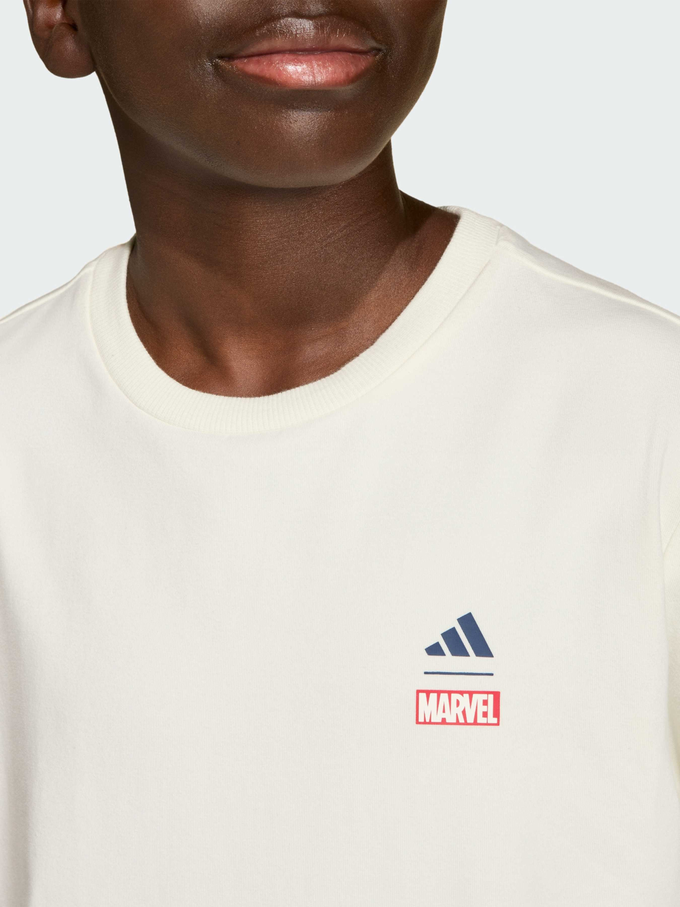 Футболка ADIDAS MARVEL SPIDER-MAN GRAPHICS модель JZ3555 Фото