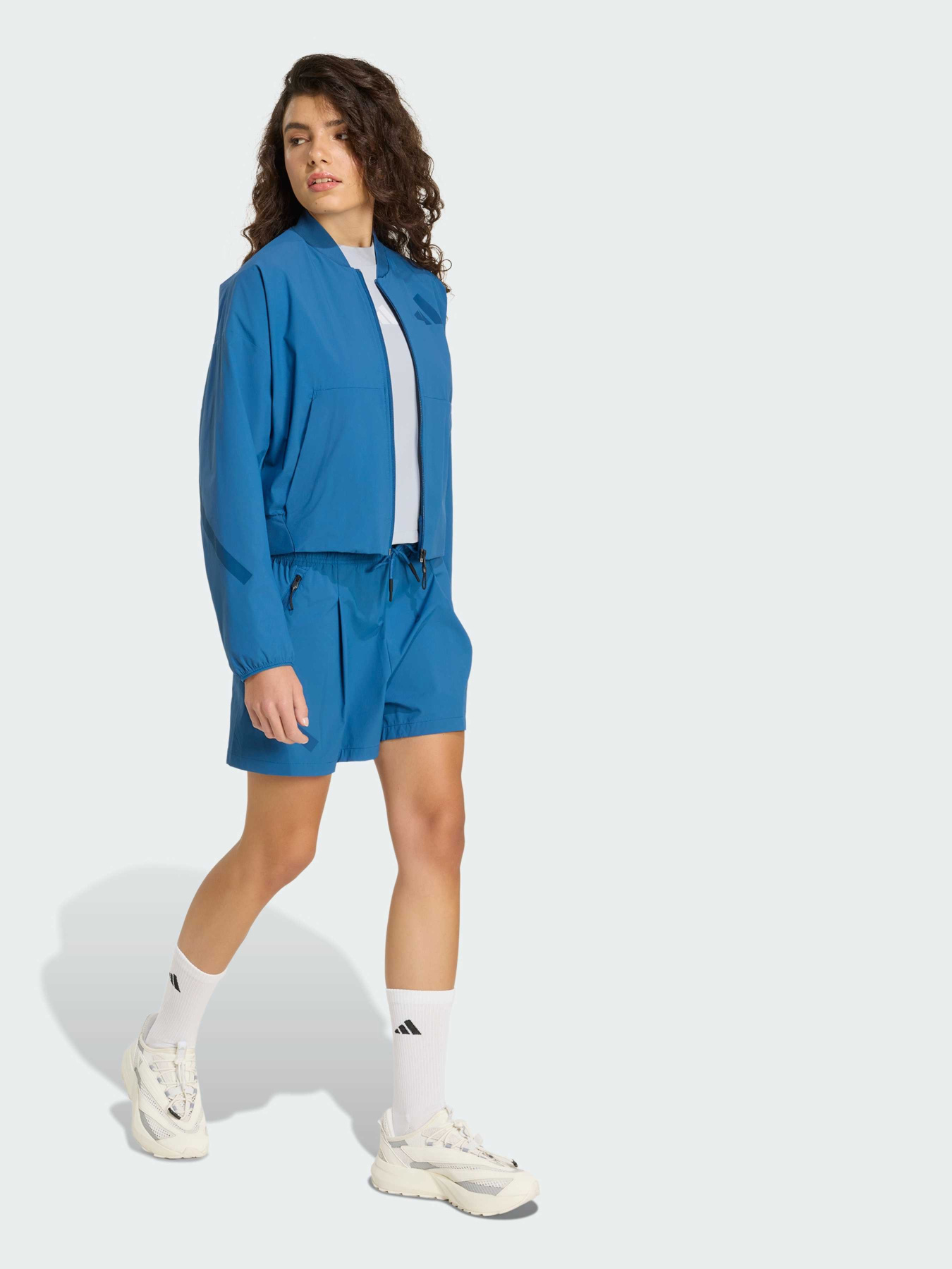 Бомбер ADIDAS Z.N.E. WOVEN модель KF1822 Фото