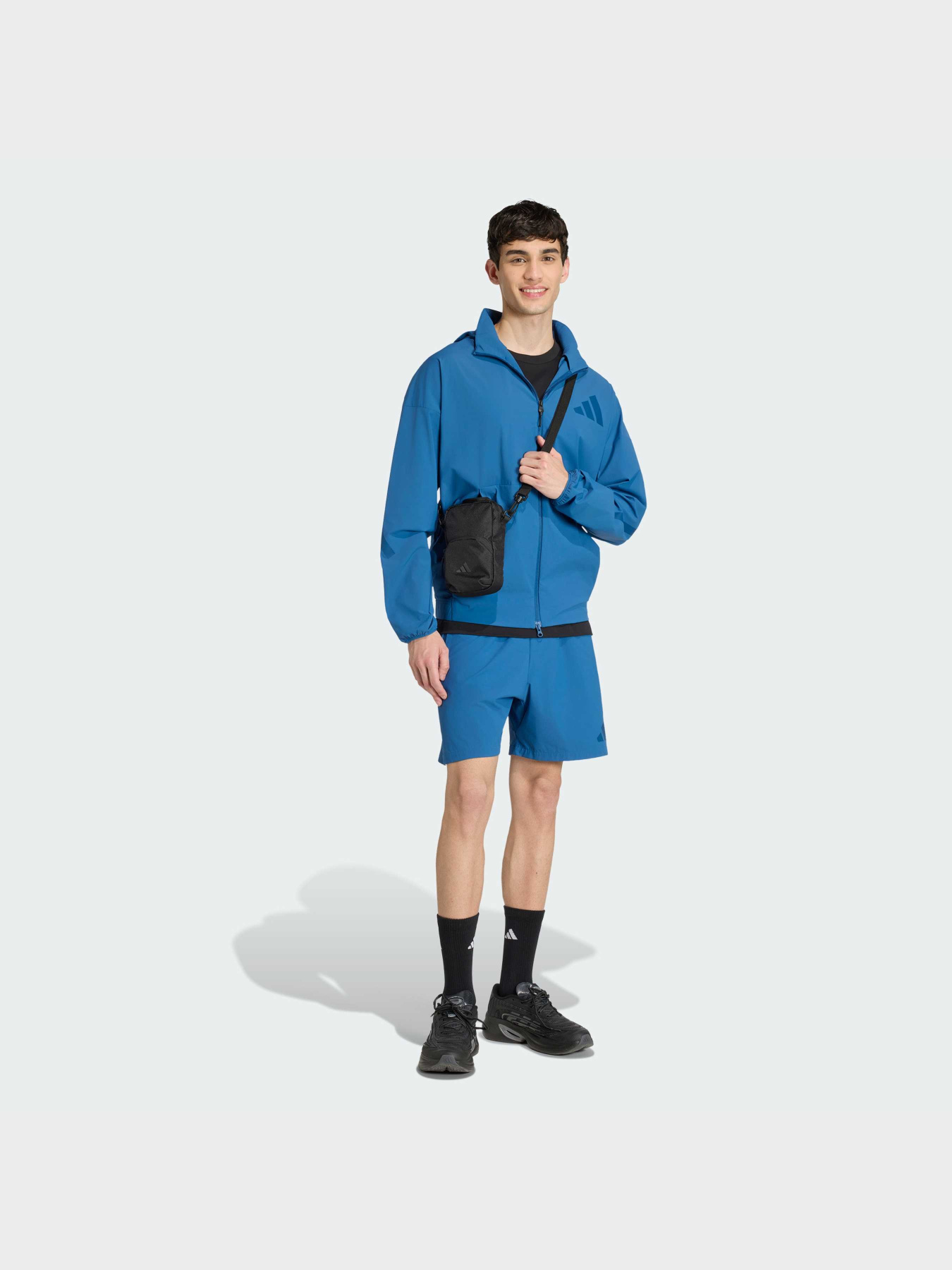 Толстовка ADIDAS Z.N.E. WOVEN модель KF1823 Фото