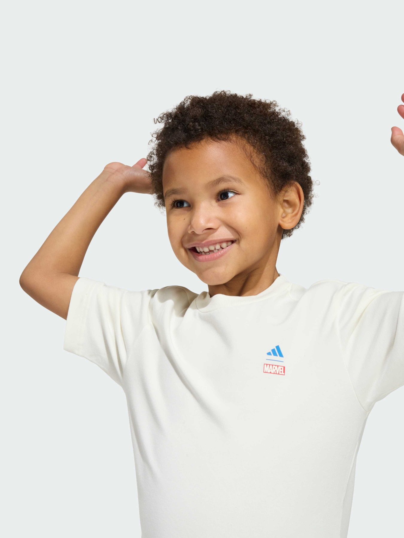 Футболка ADIDAS MARVEL AVENGERS модель JZ3572 Фото