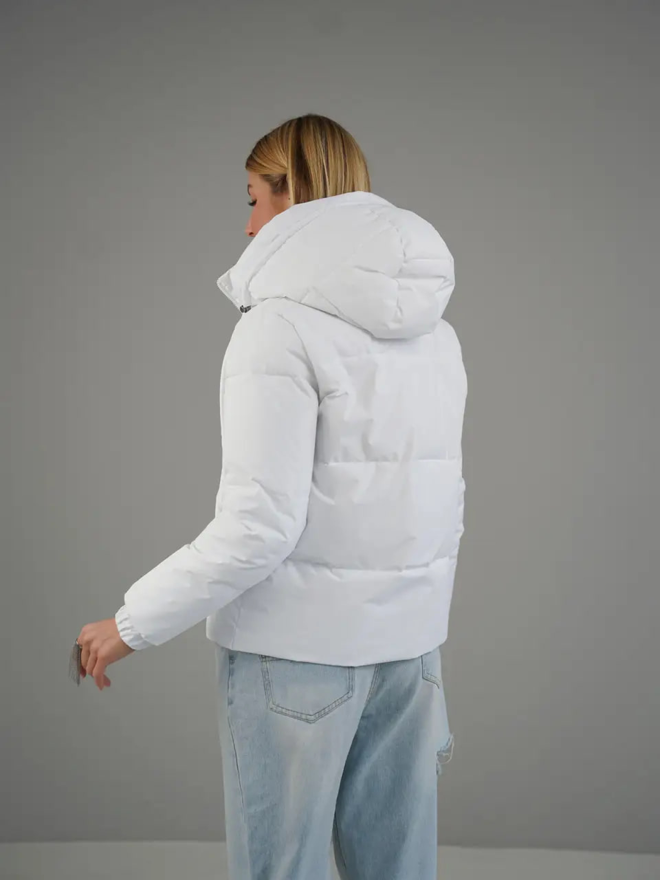 Демисезонная женская куртка с капюшоном модель Teffi-KL-white Фото