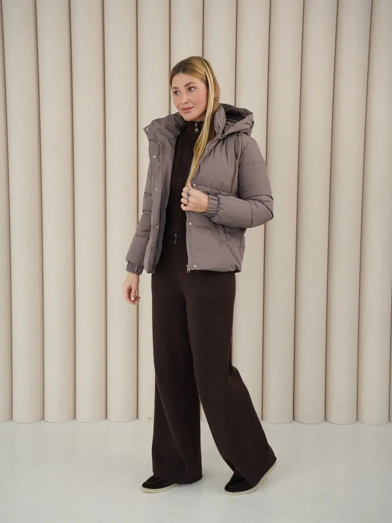 Демисезонная женская куртка с капюшоном модель Teffi-KL-mocha Фото