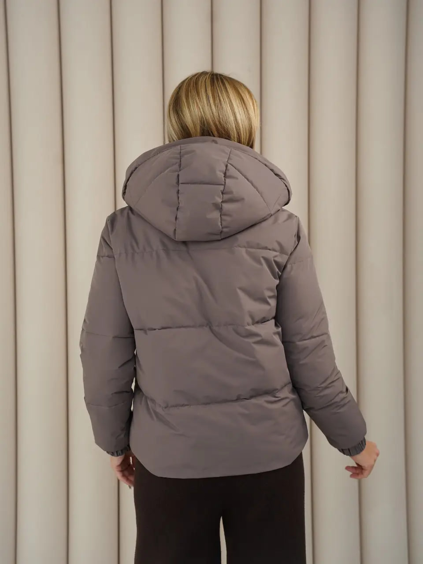 Демисезонная женская куртка с капюшоном модель Teffi-KL-mocha Фото