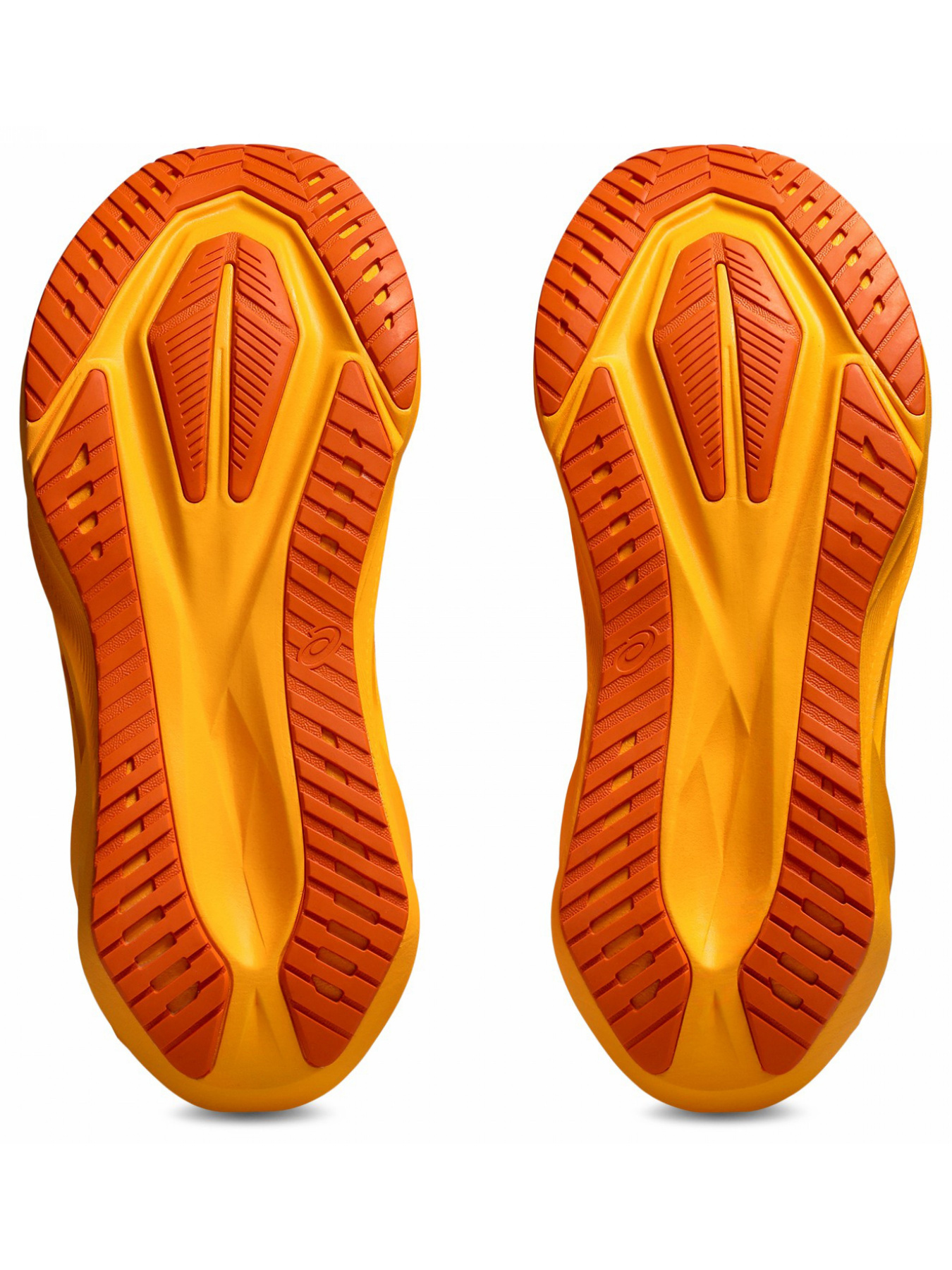 Кроссовки для бега NOVABLAST 5 модель 1011B974-800 Фото