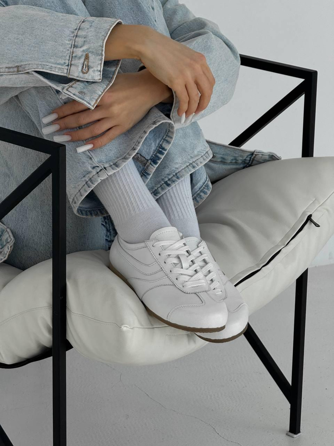 Кеды из натуральной кожи на низкой подошве Белые (027) 37 модель P_215617-S37_219363 Фото