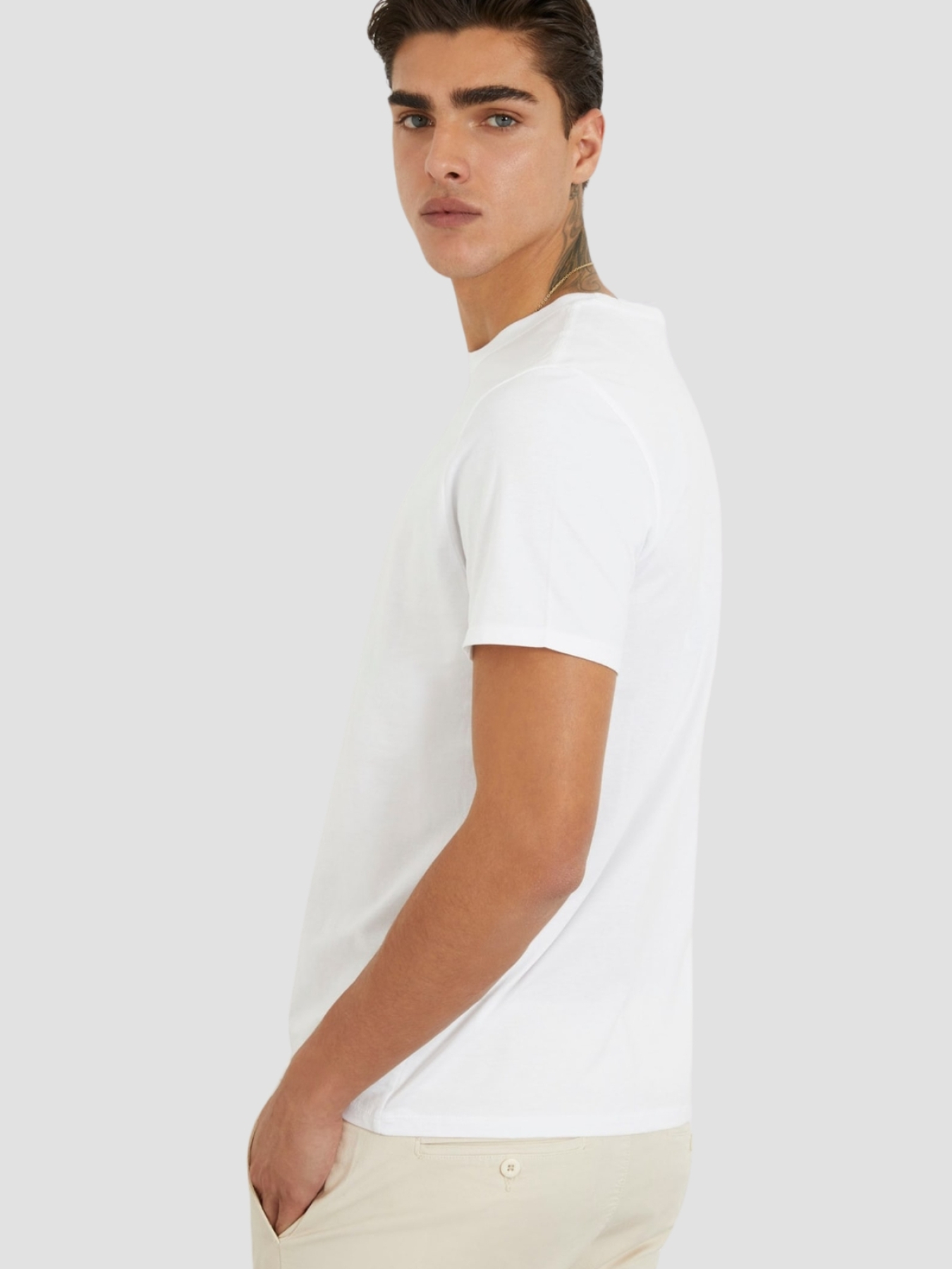 Футболка GUESS модель M2BP47.K7HD0;G011 Фото