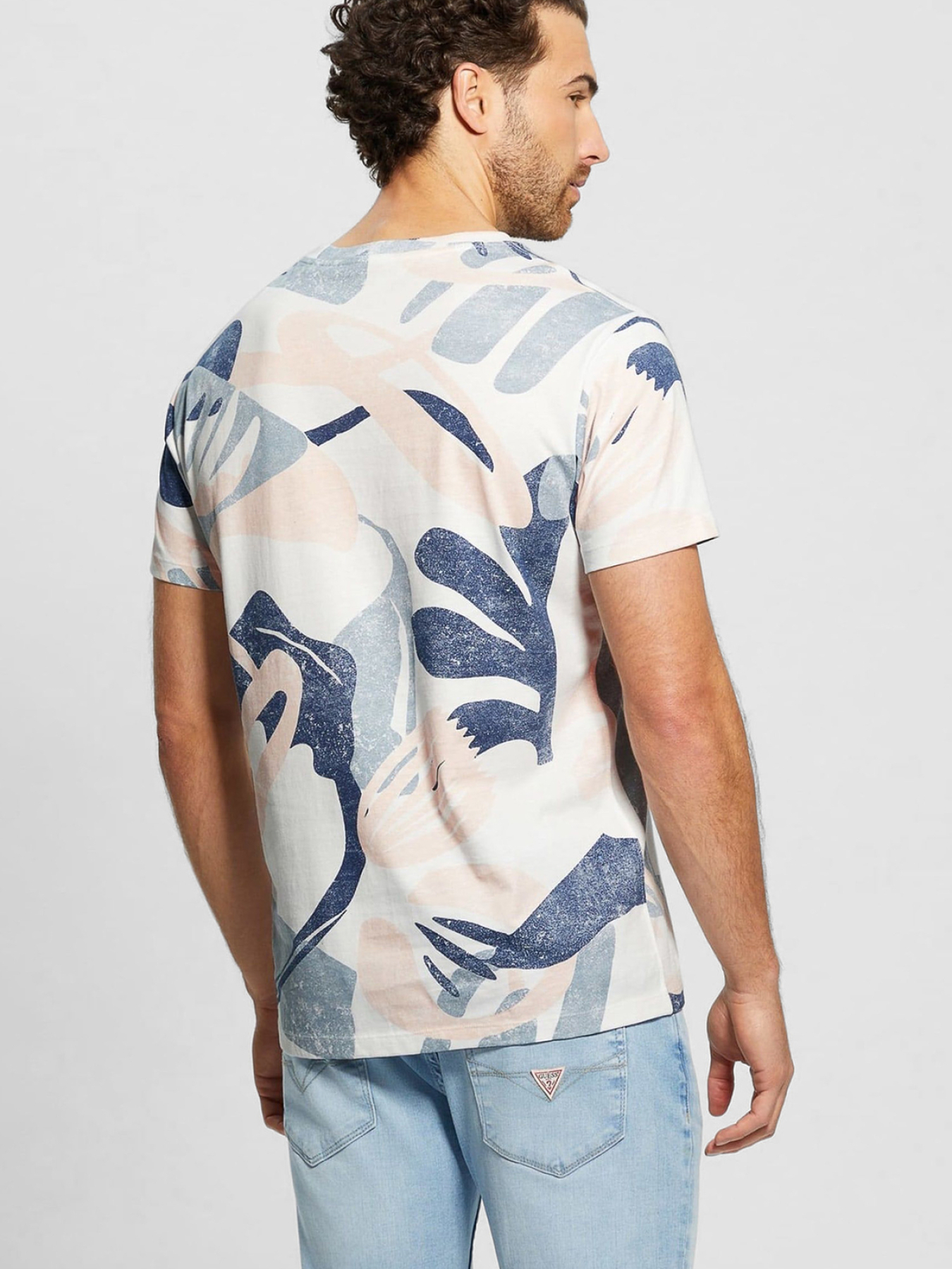 Мужская футболка с узором модель M4GI13.I3Z14;P0GL Мужская футболка с узором модель M4GI13.I3Z14;P0GL Фото