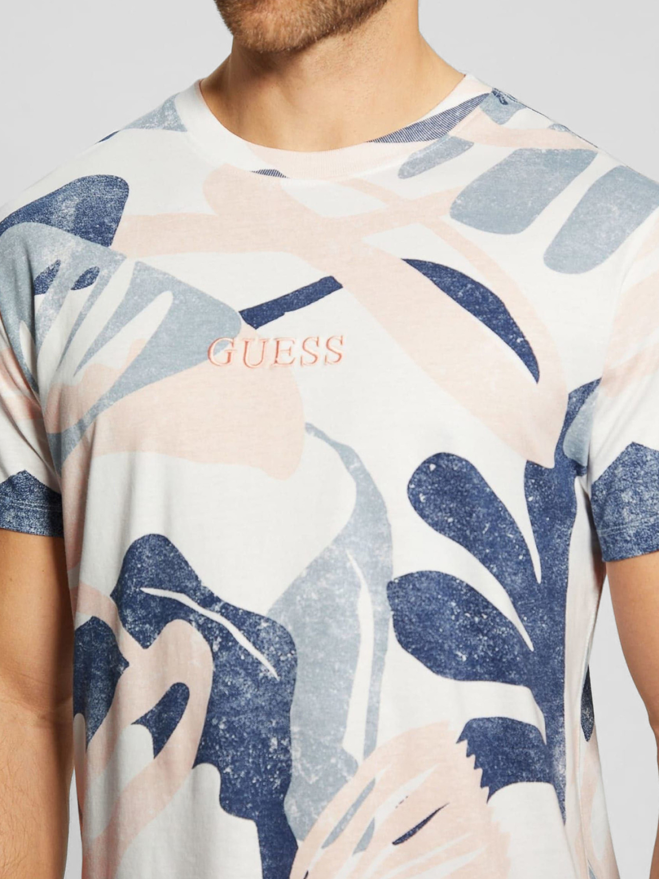 Мужская футболка с узором модель M4GI13.I3Z14;P0GL Мужская футболка с узором модель M4GI13.I3Z14;P0GL Фото